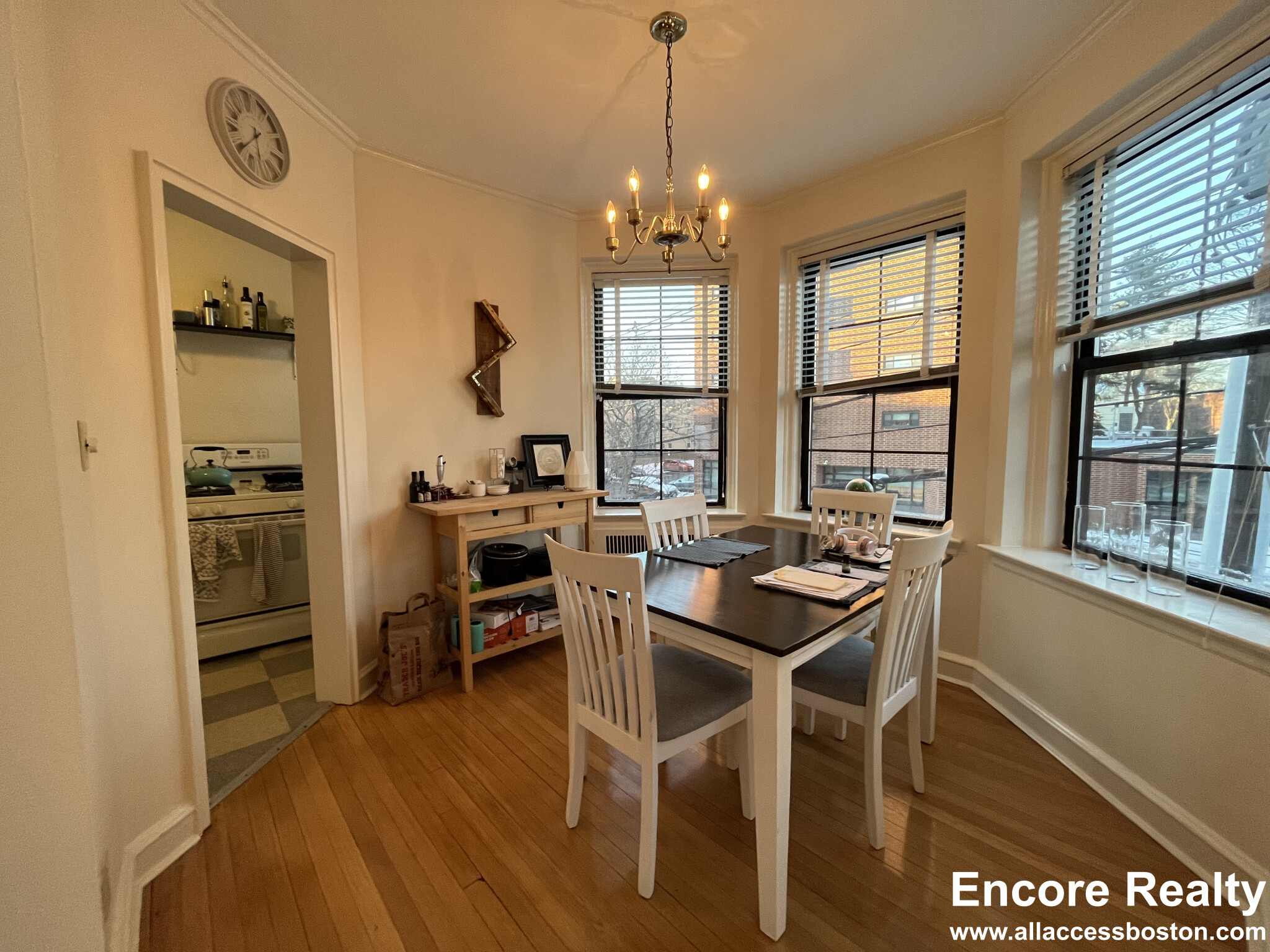 89 Longwood Ave, Coolidge Corner