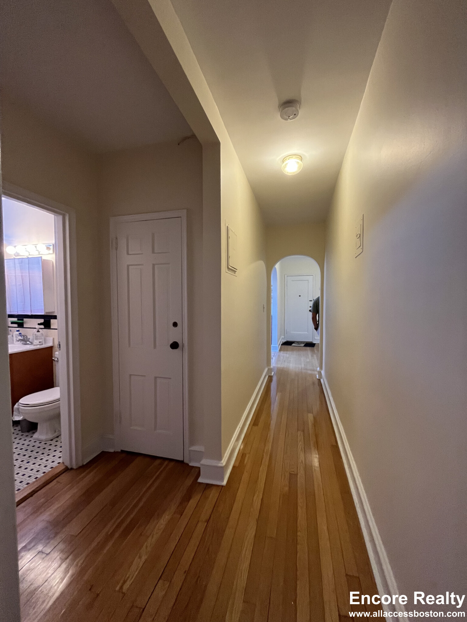 95 Longwood Ave, Longwood