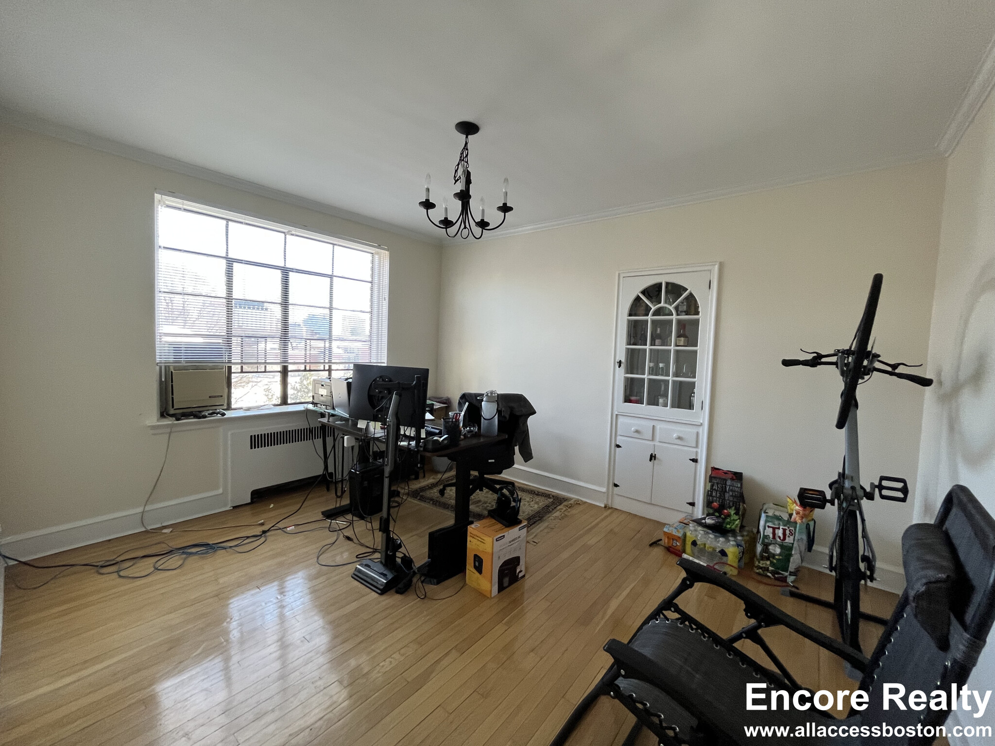 95 Longwood Ave, Longwood