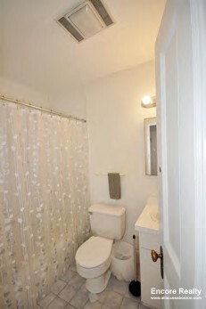 1000 Memorial Dr, Harvard Square