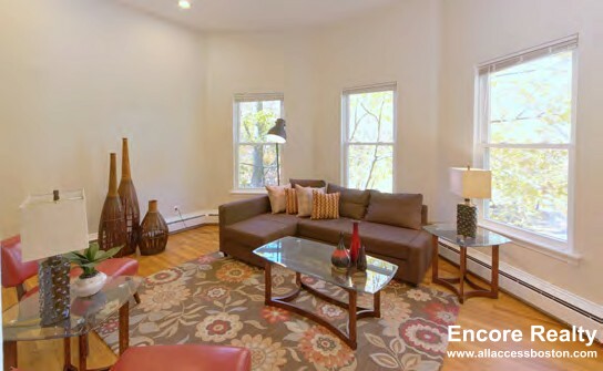 1000 Memorial Dr, Harvard Square