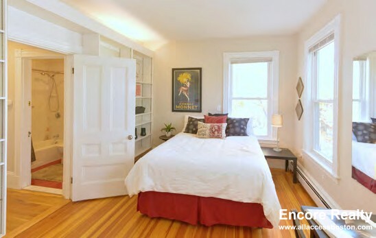 1000 Memorial Dr, Harvard Square