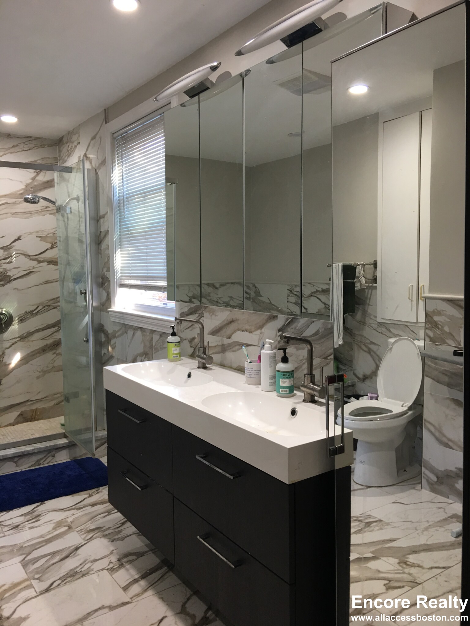 1000 Memorial Dr, Harvard Square