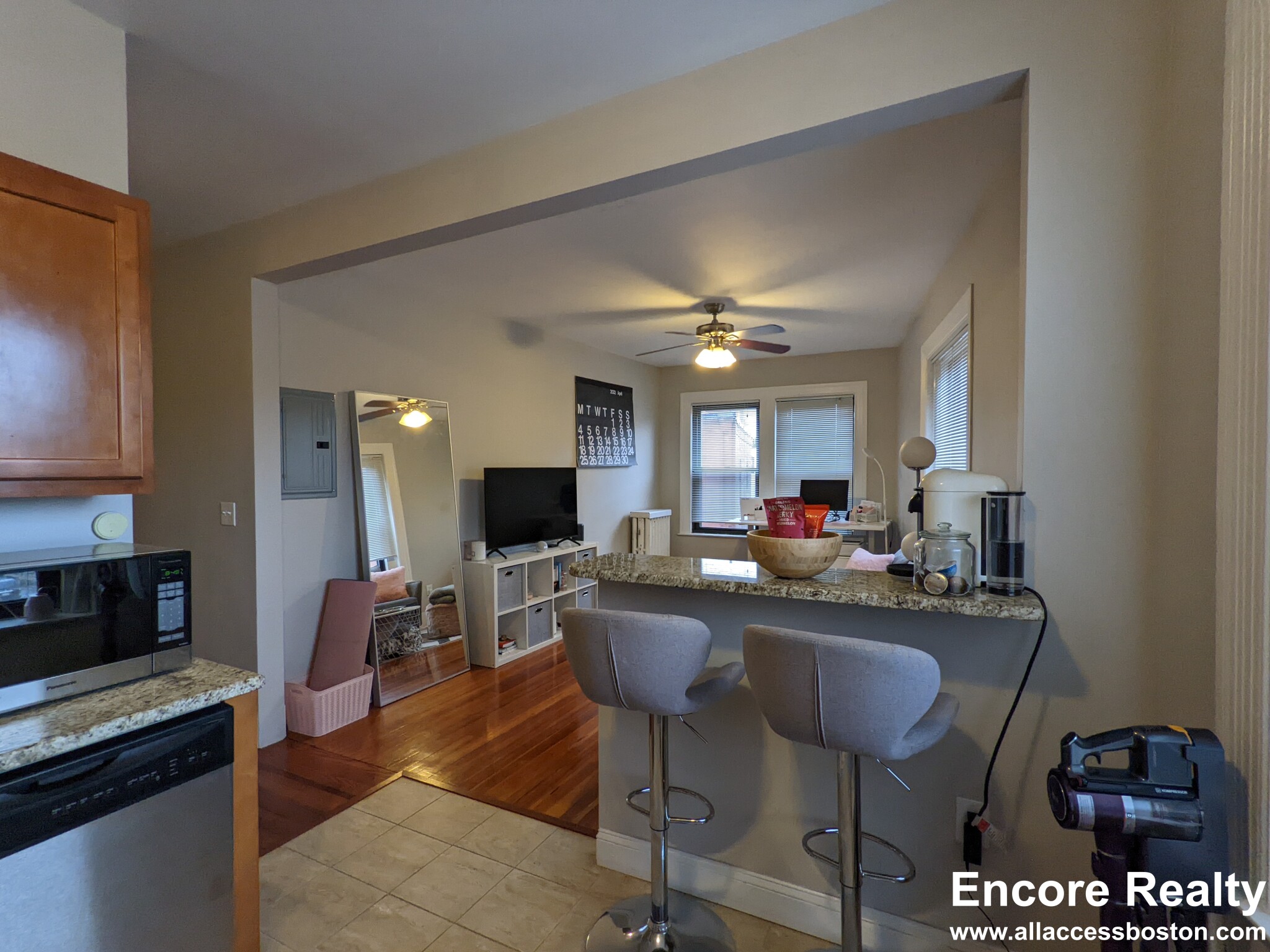 9 Sewall Ave, Coolidge Corner