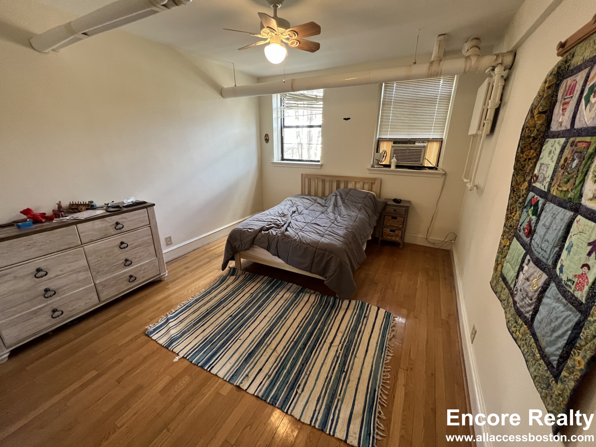 93 Longwood Ave, Coolidge Corner