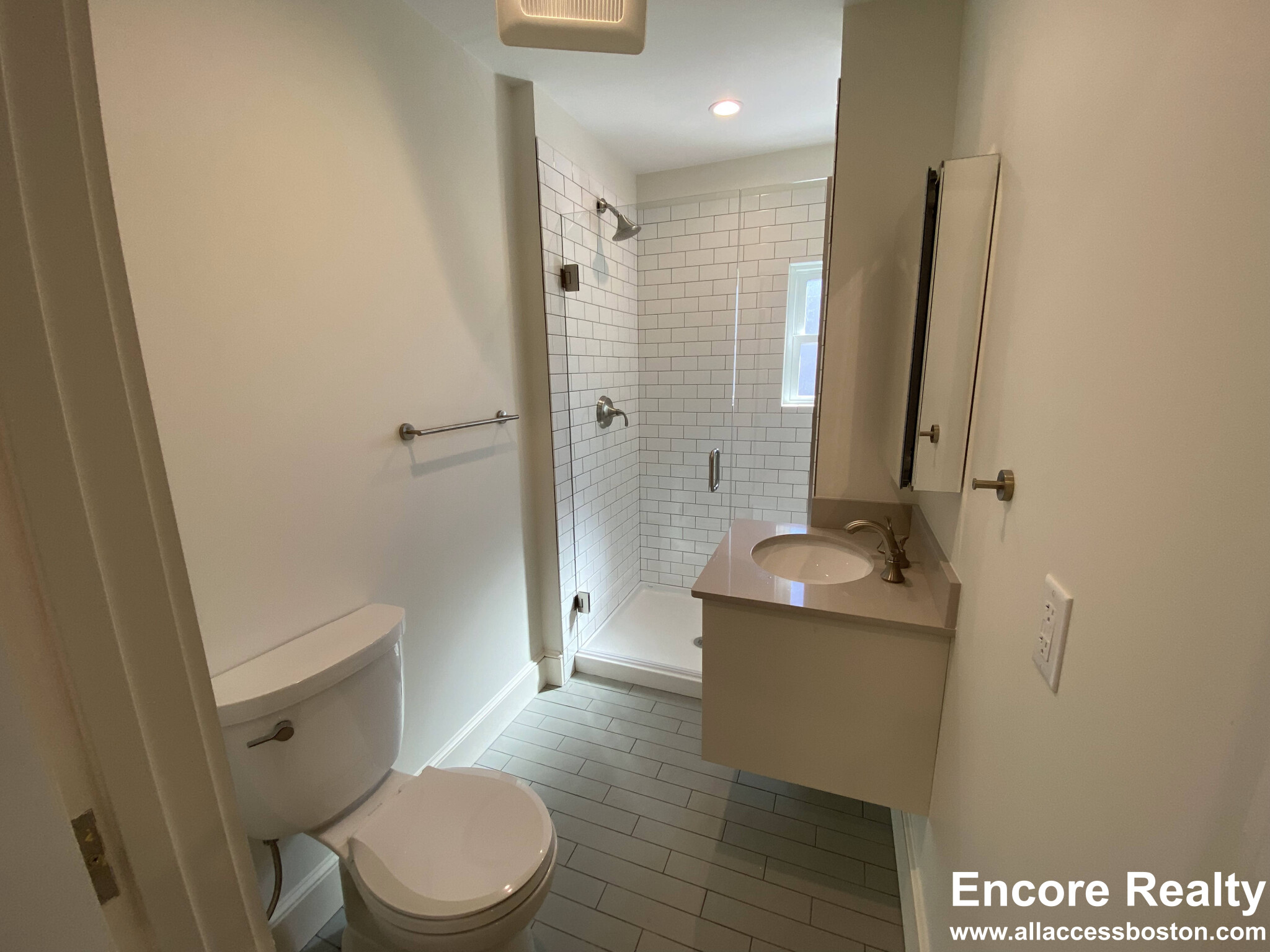 216 Banks St, Central Square