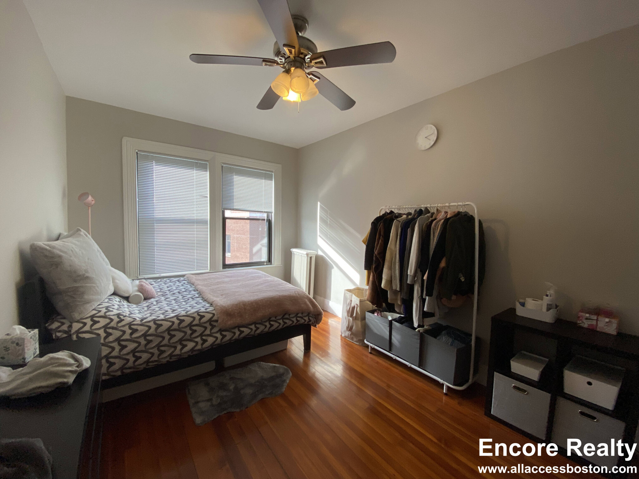 9 Sewall Ave, Coolidge Corner