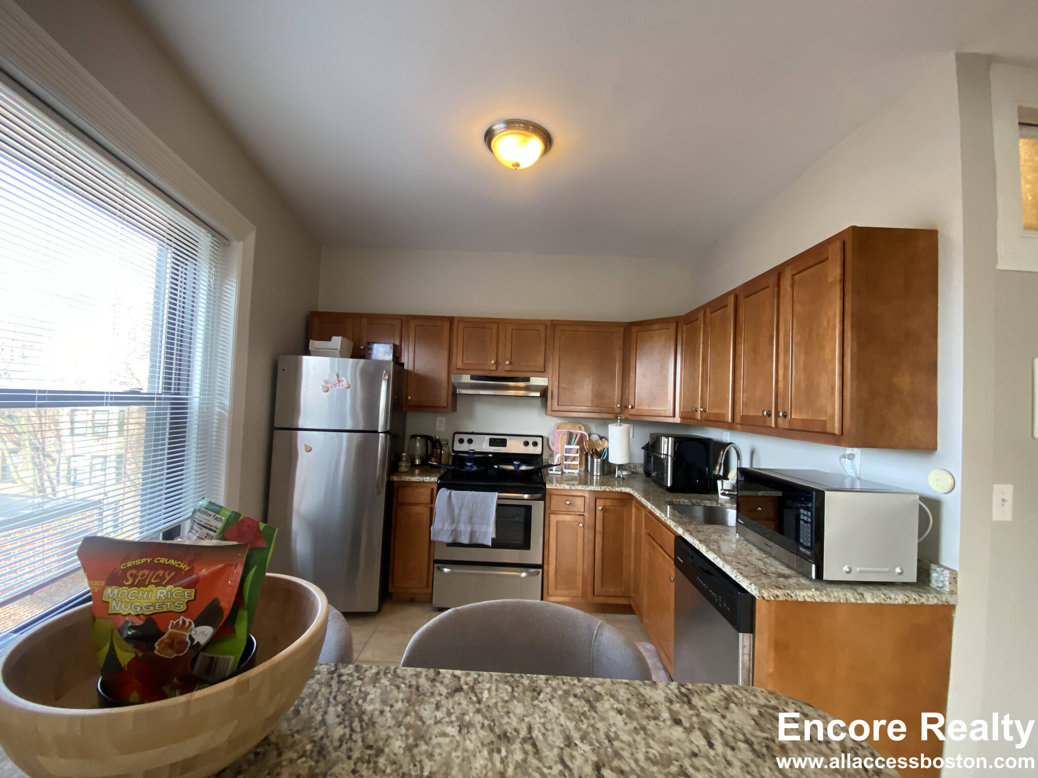 9 Sewall Ave, Coolidge Corner