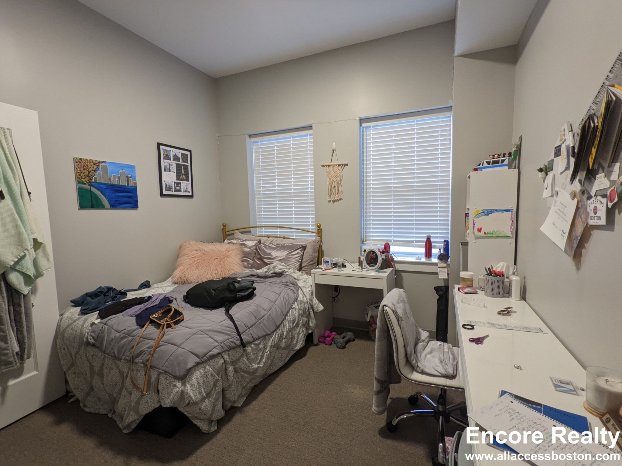 100 Hemenway St, Fenway