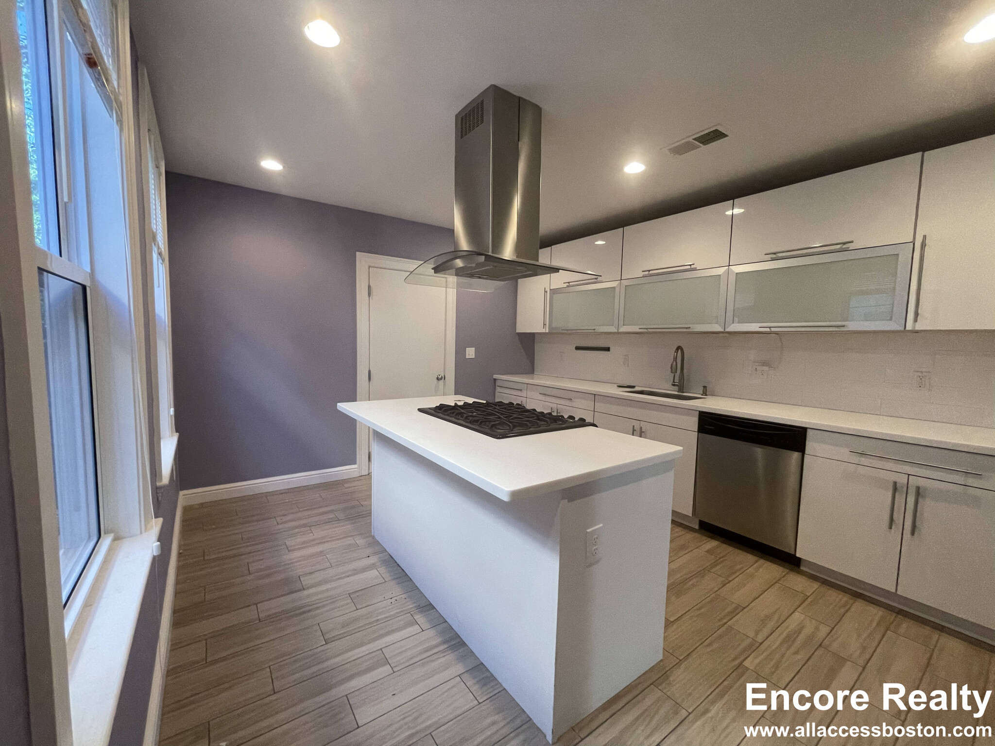 20 Marie Ave, Inman Square