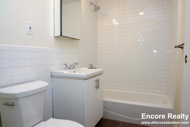 109 111 Tremont St, Brighton