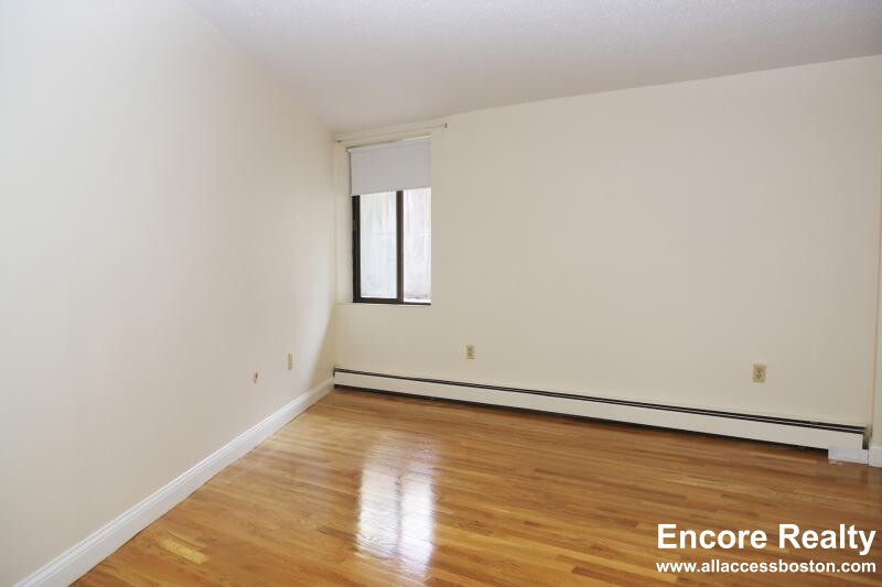 109 111 Tremont St, Brighton