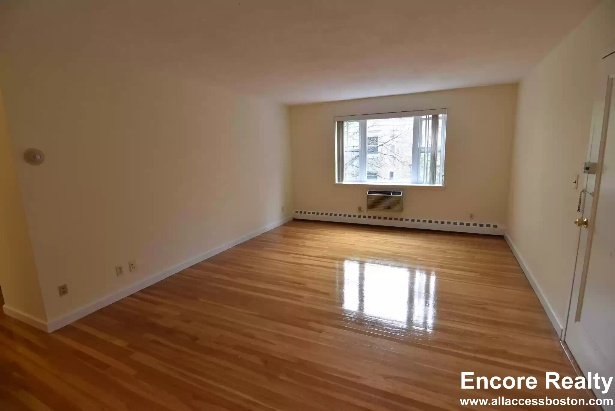 59 Parkman St, Coolidge Corner