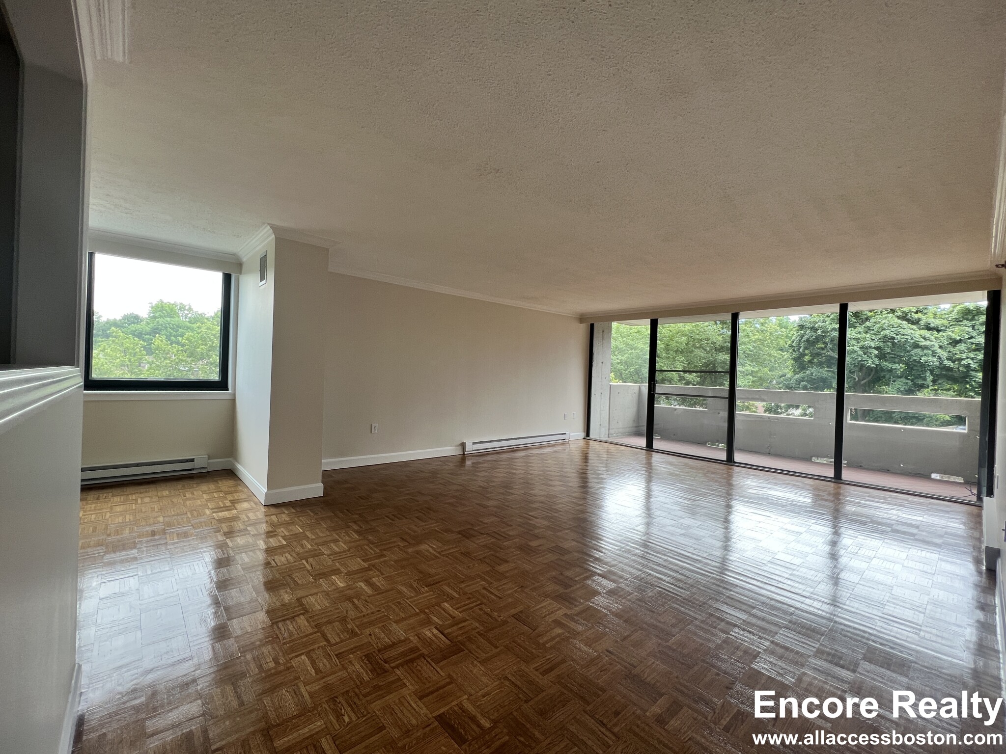 1501 Beacon St, Coolidge Corner