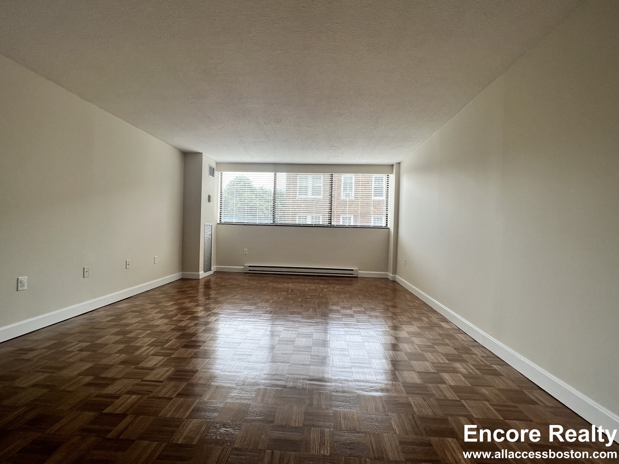 1501 Beacon St, Coolidge Corner