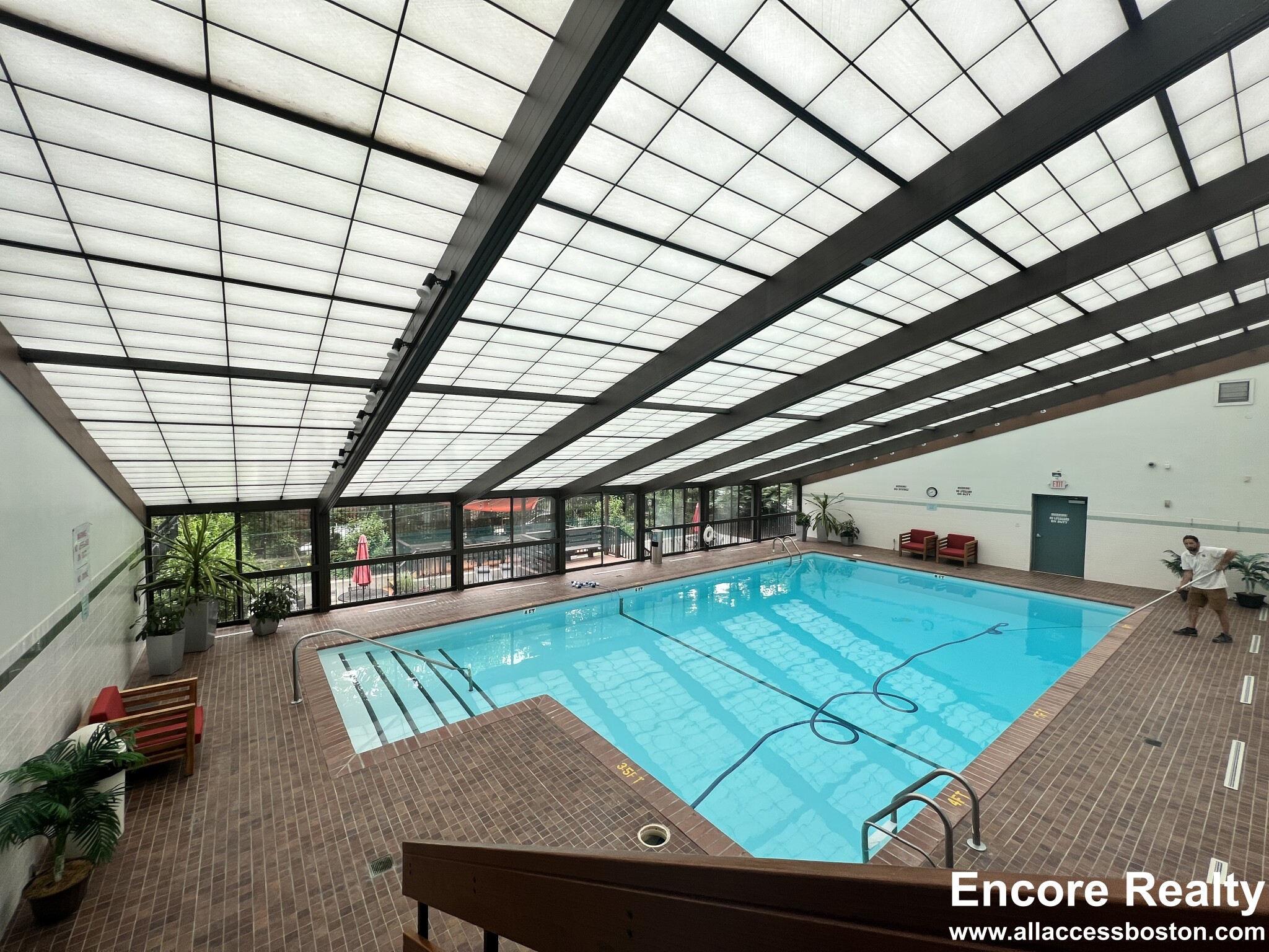 1501 Beacon St, Coolidge Corner