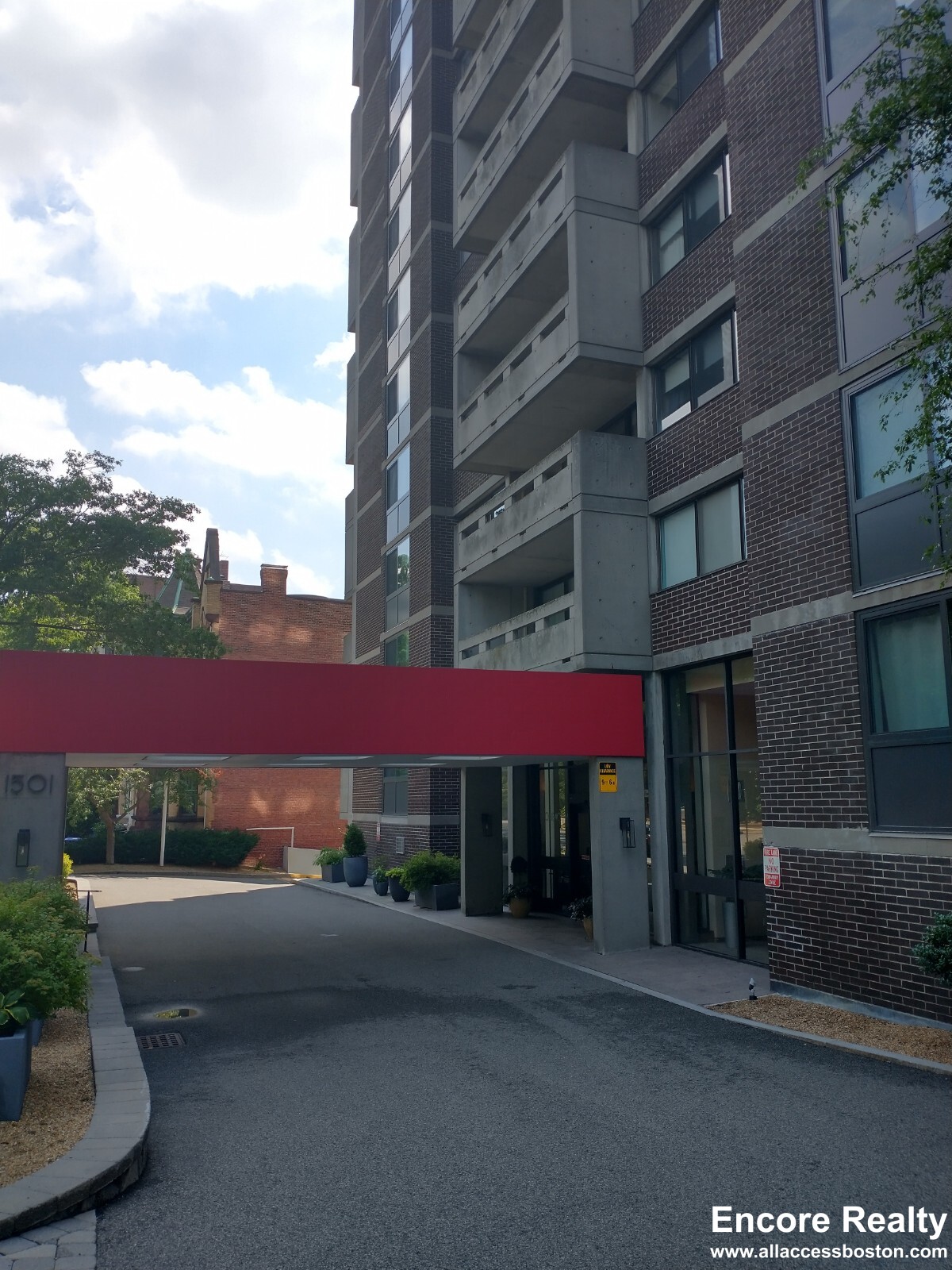 1501 Beacon St, Coolidge Corner