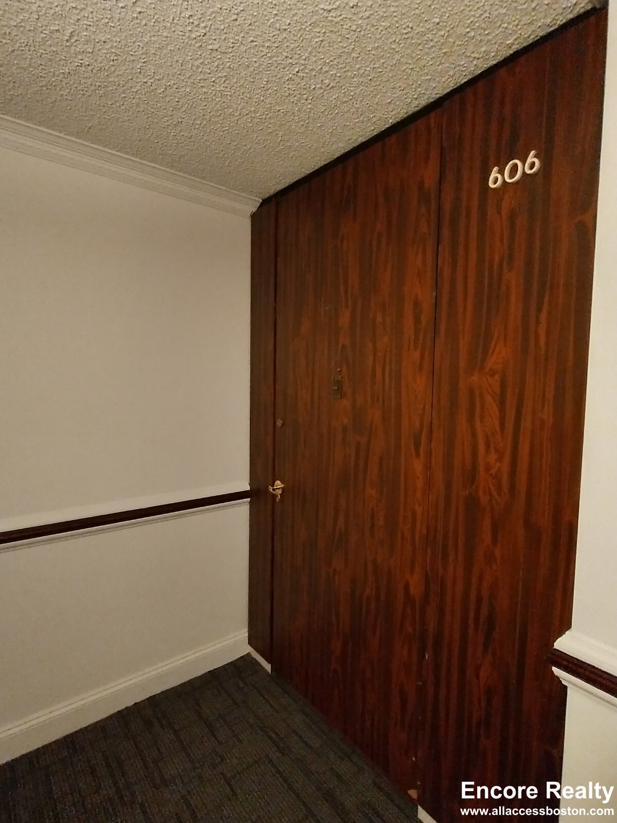 1501 Beacon St, Coolidge Corner