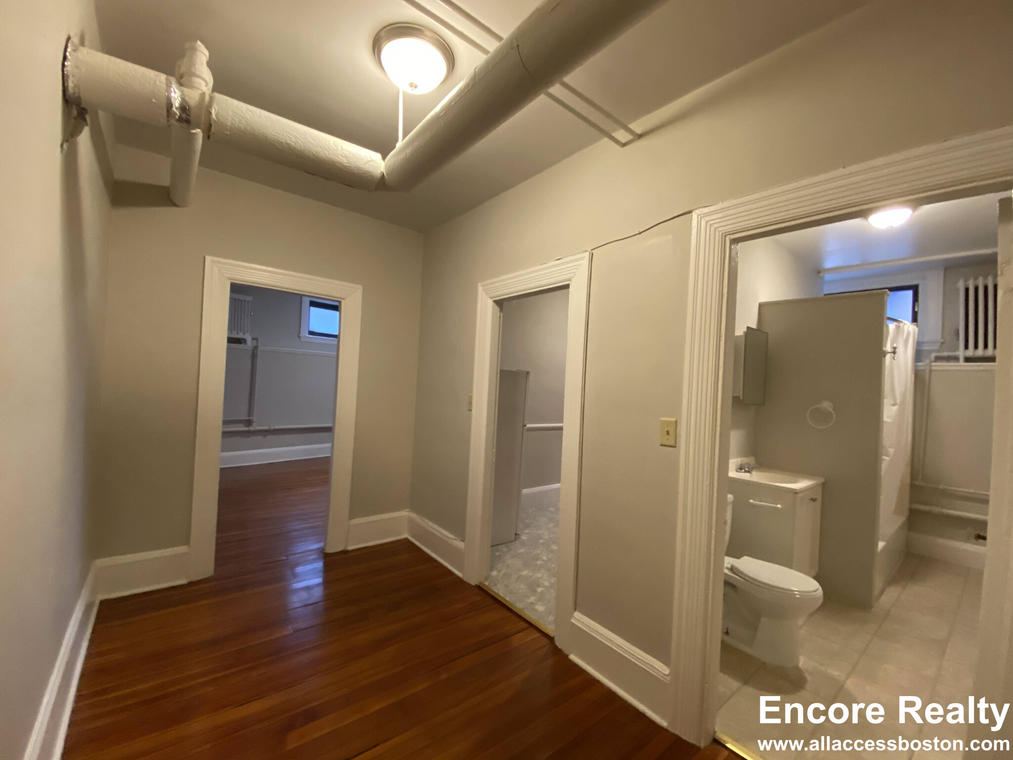 9 Sewall Ave, Coolidge Corner