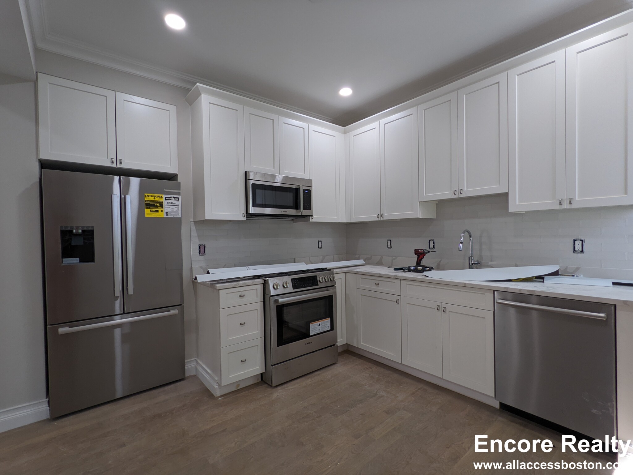 14 Mount Hood Rd, Brighton