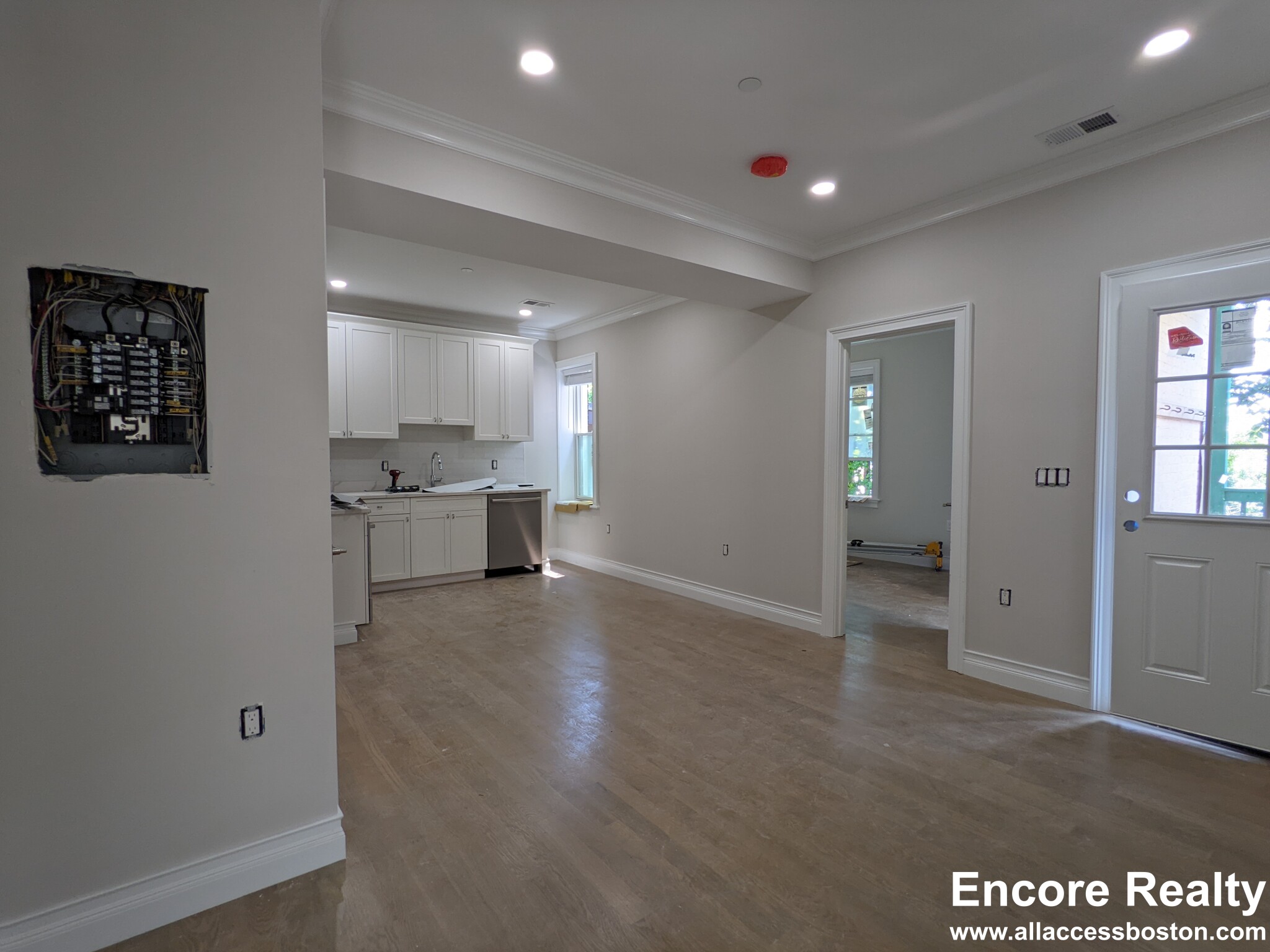 14 Mount Hood Rd, Brighton