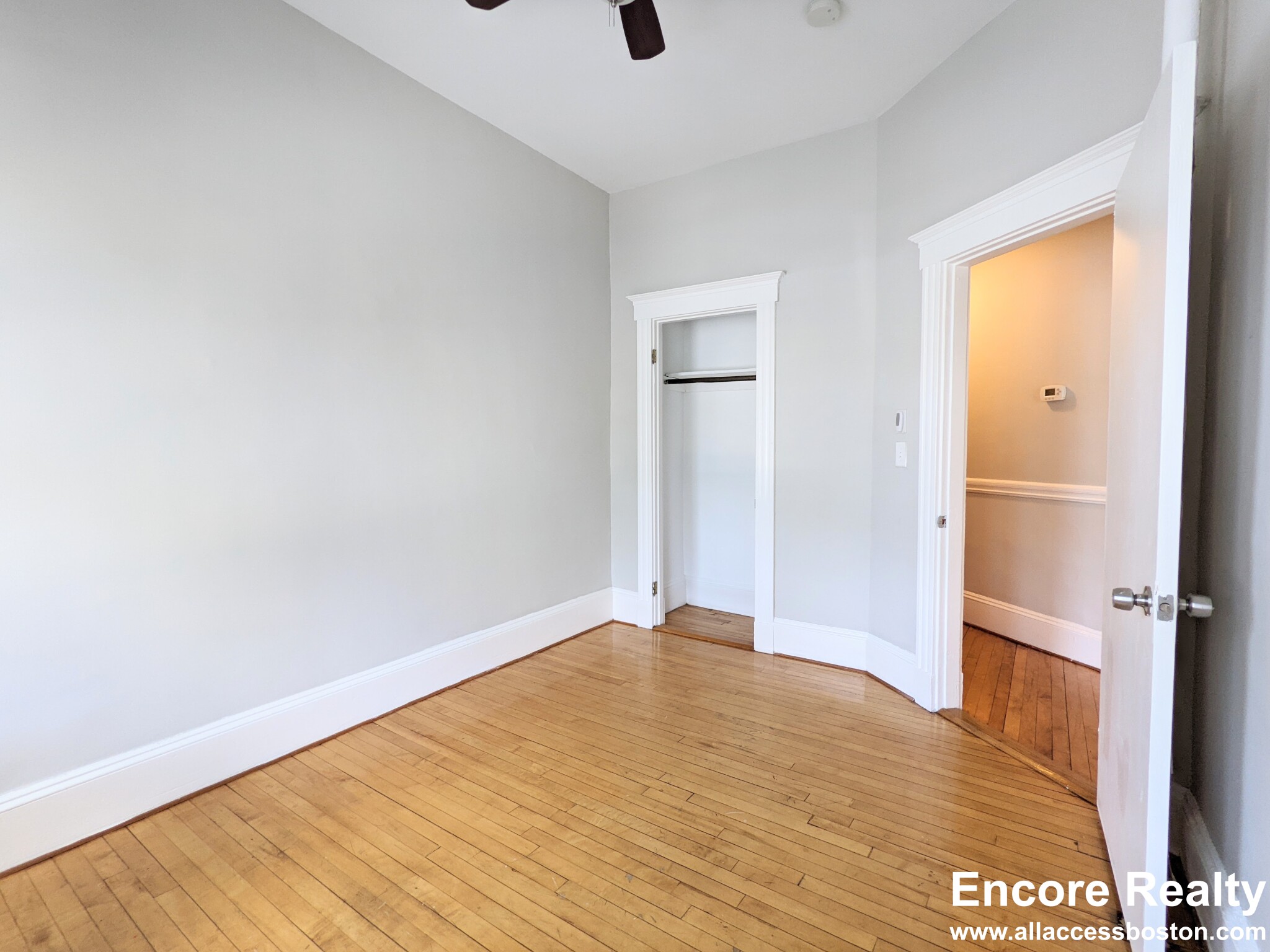 12 Pleasant St, Central Square