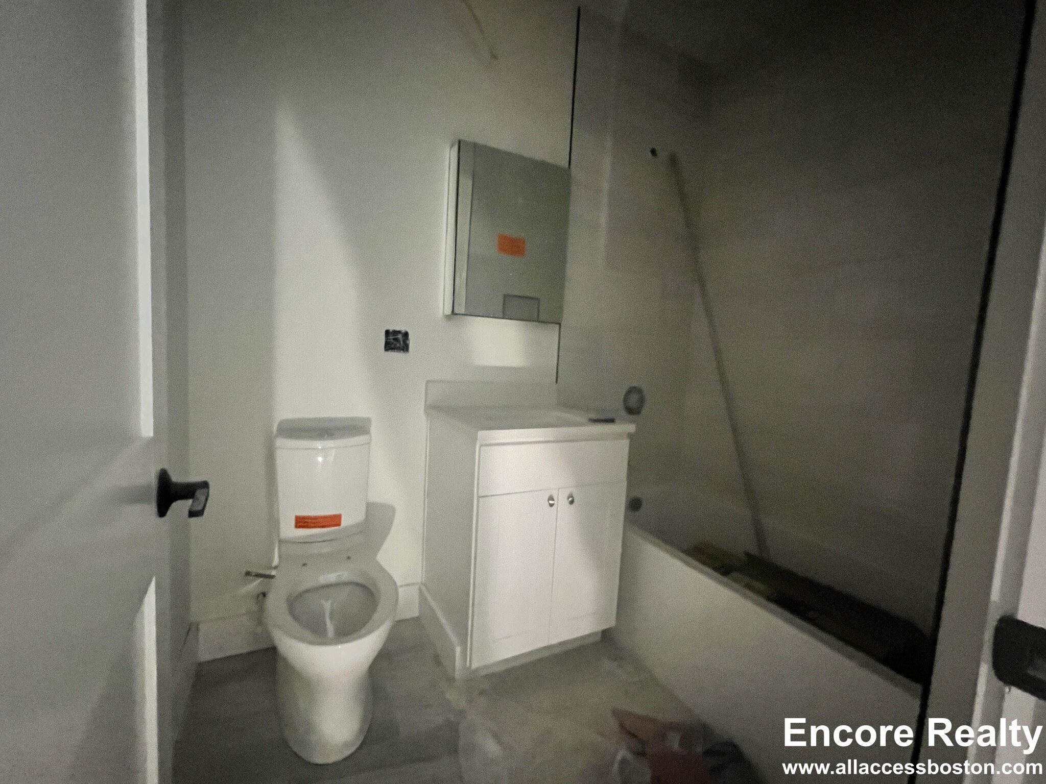 12 Reedsdale St, Allston