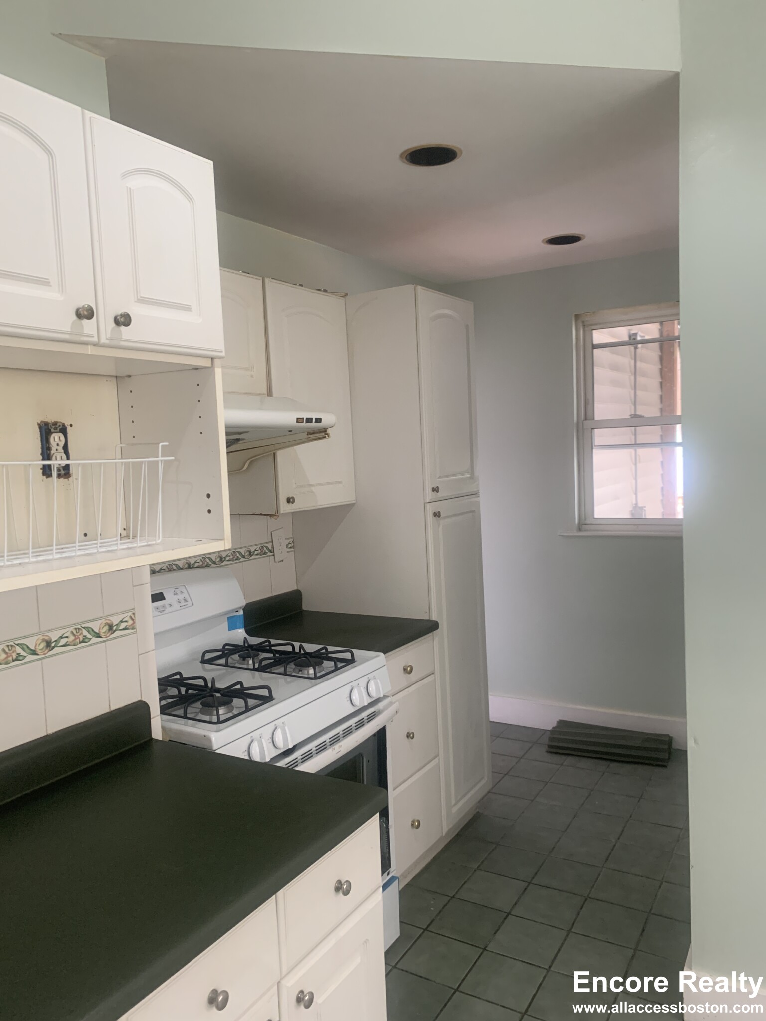 6 Althea St, Dorchester