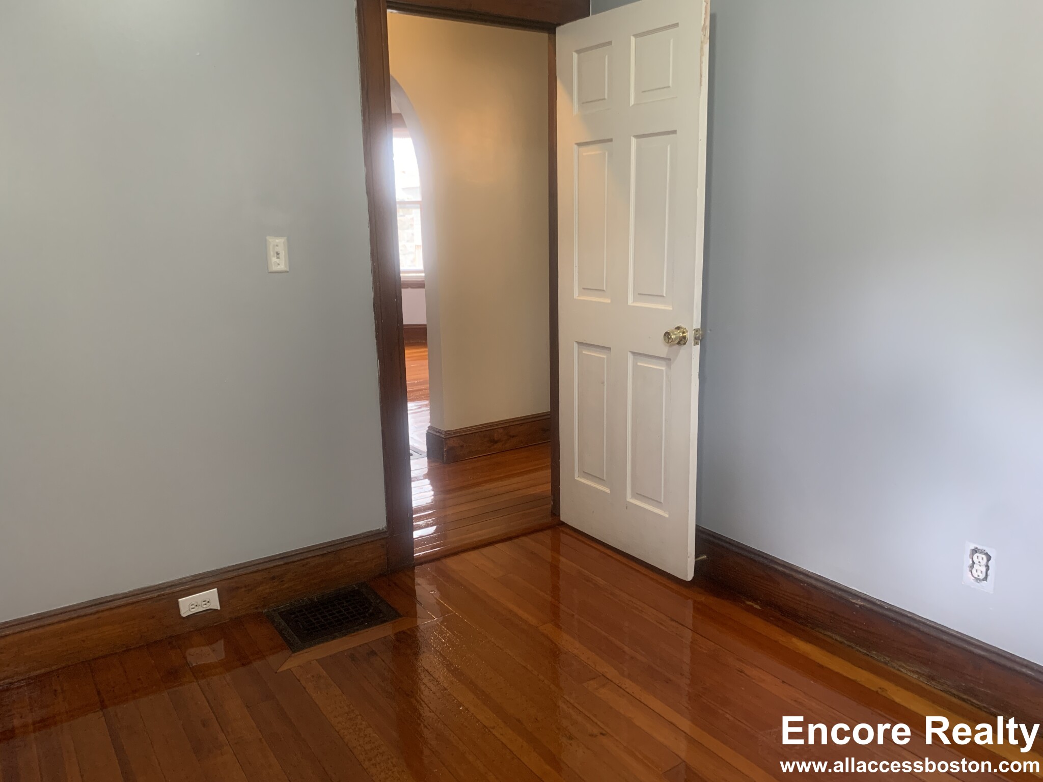 6 Althea St, Dorchester