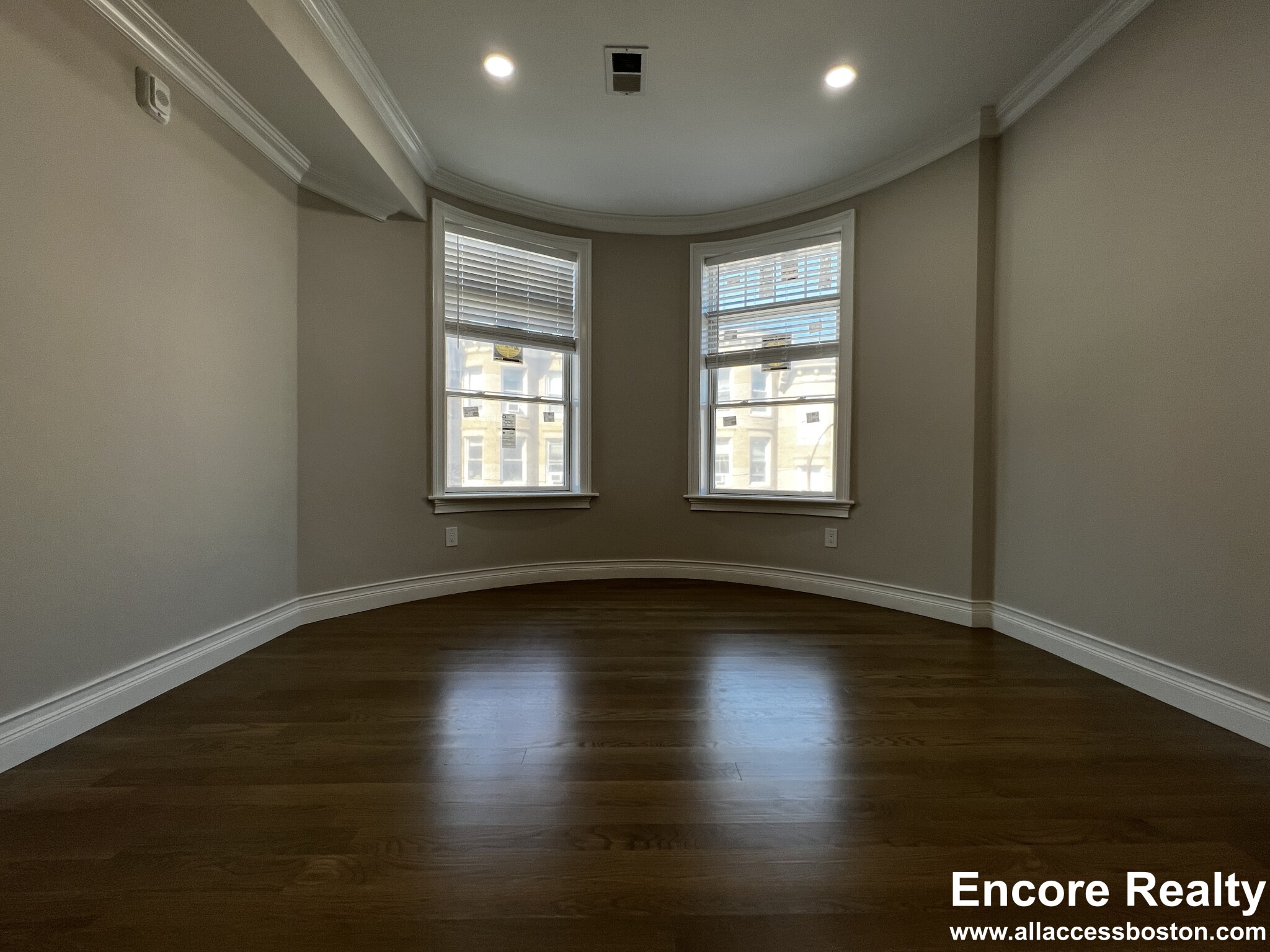 14 Mount Hood Rd, Brighton