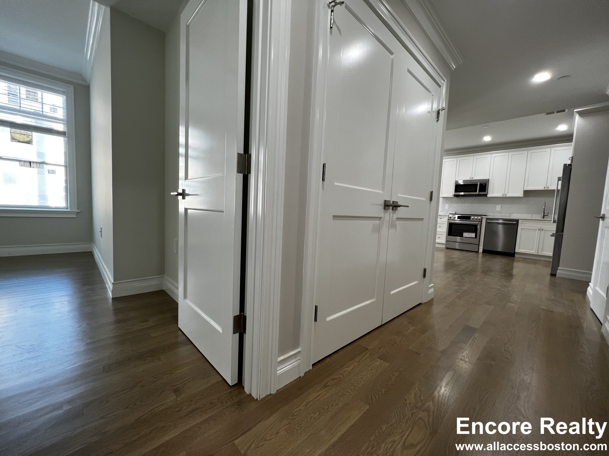 14 Mount Hood Rd, Brighton