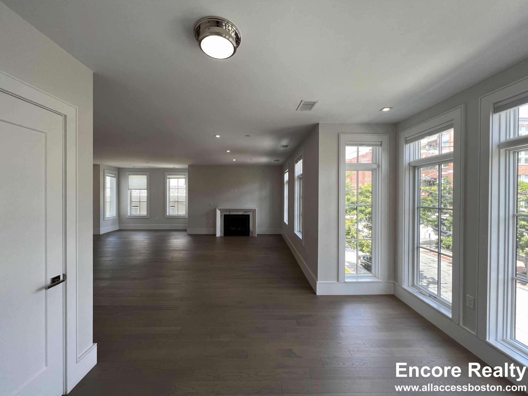 20 Marion St, Coolidge Corner