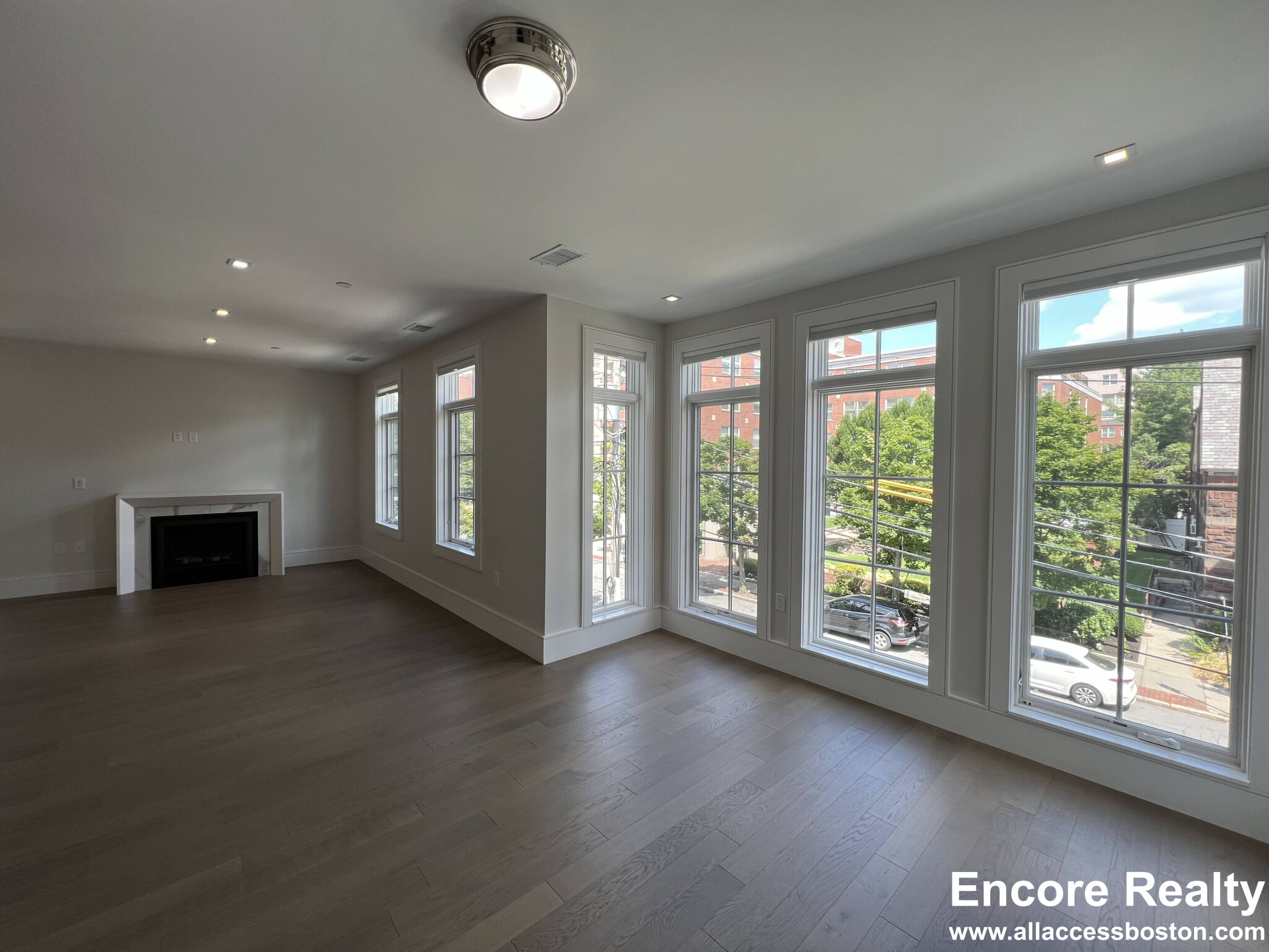 20 Marion St, Coolidge Corner