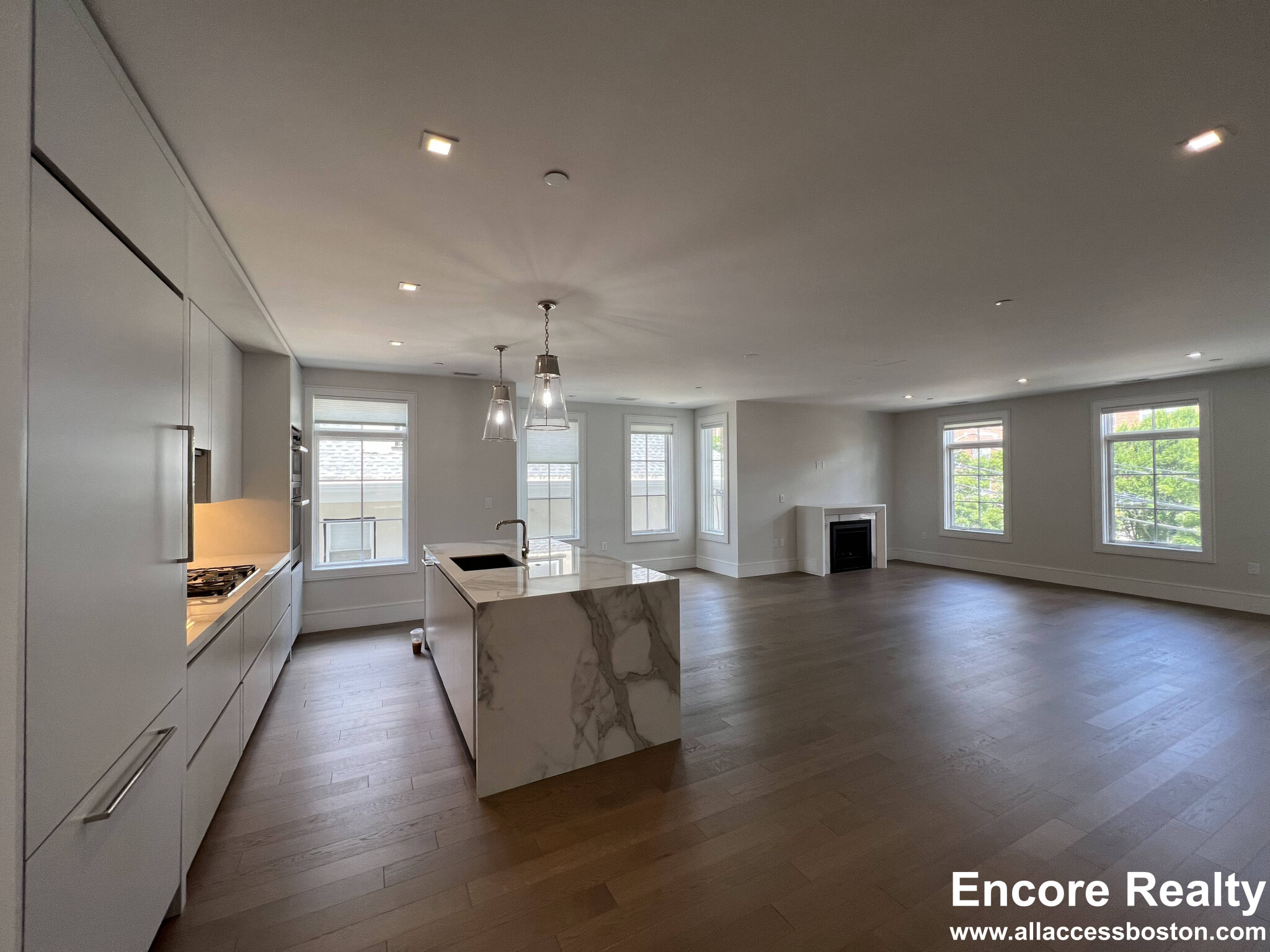 20 Marion St, Coolidge Corner