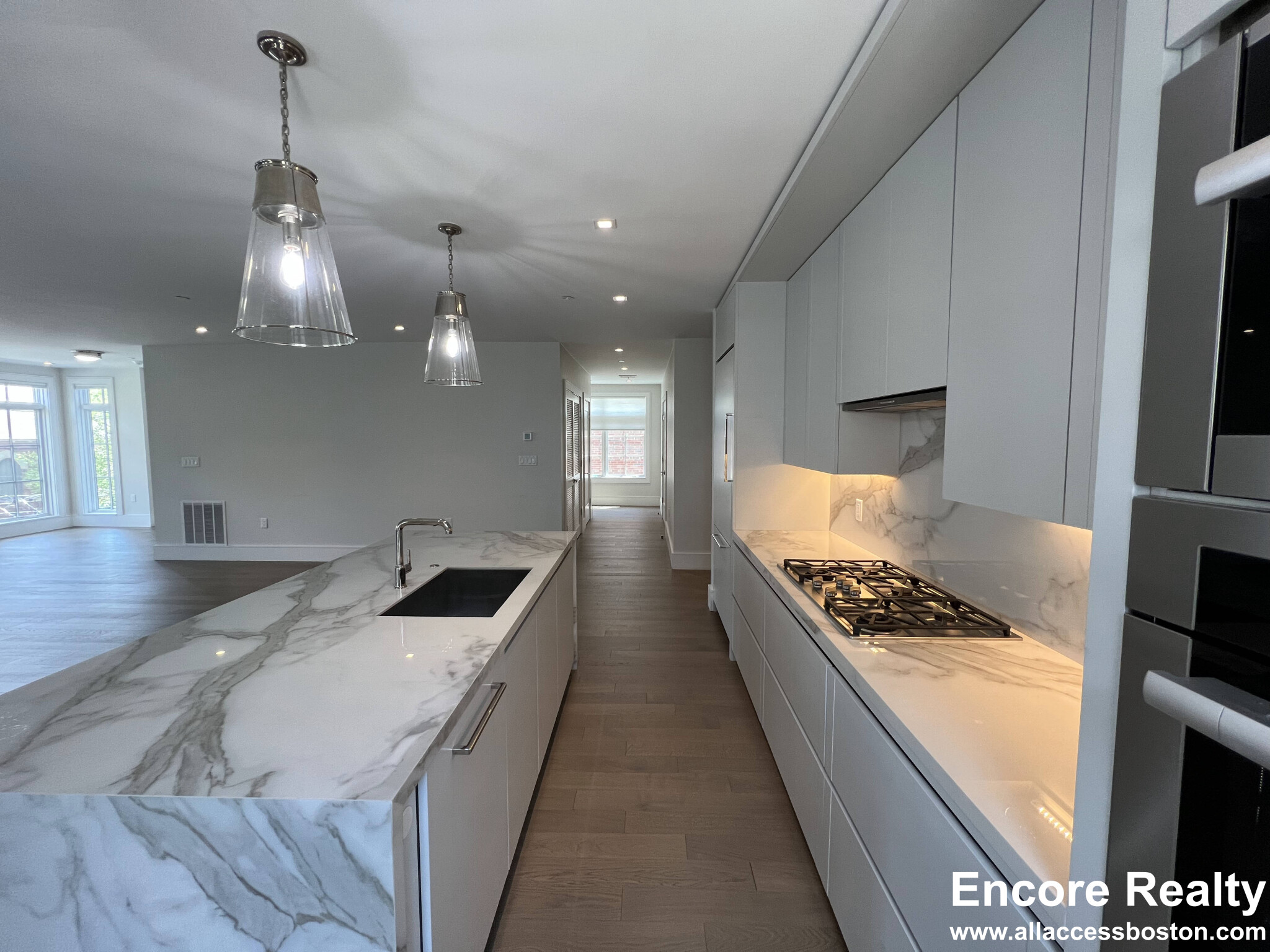 20 Marion St, Coolidge Corner