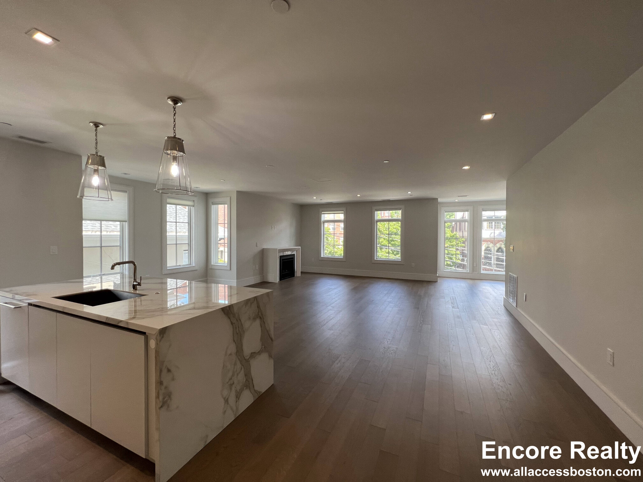 20 Marion St, Coolidge Corner