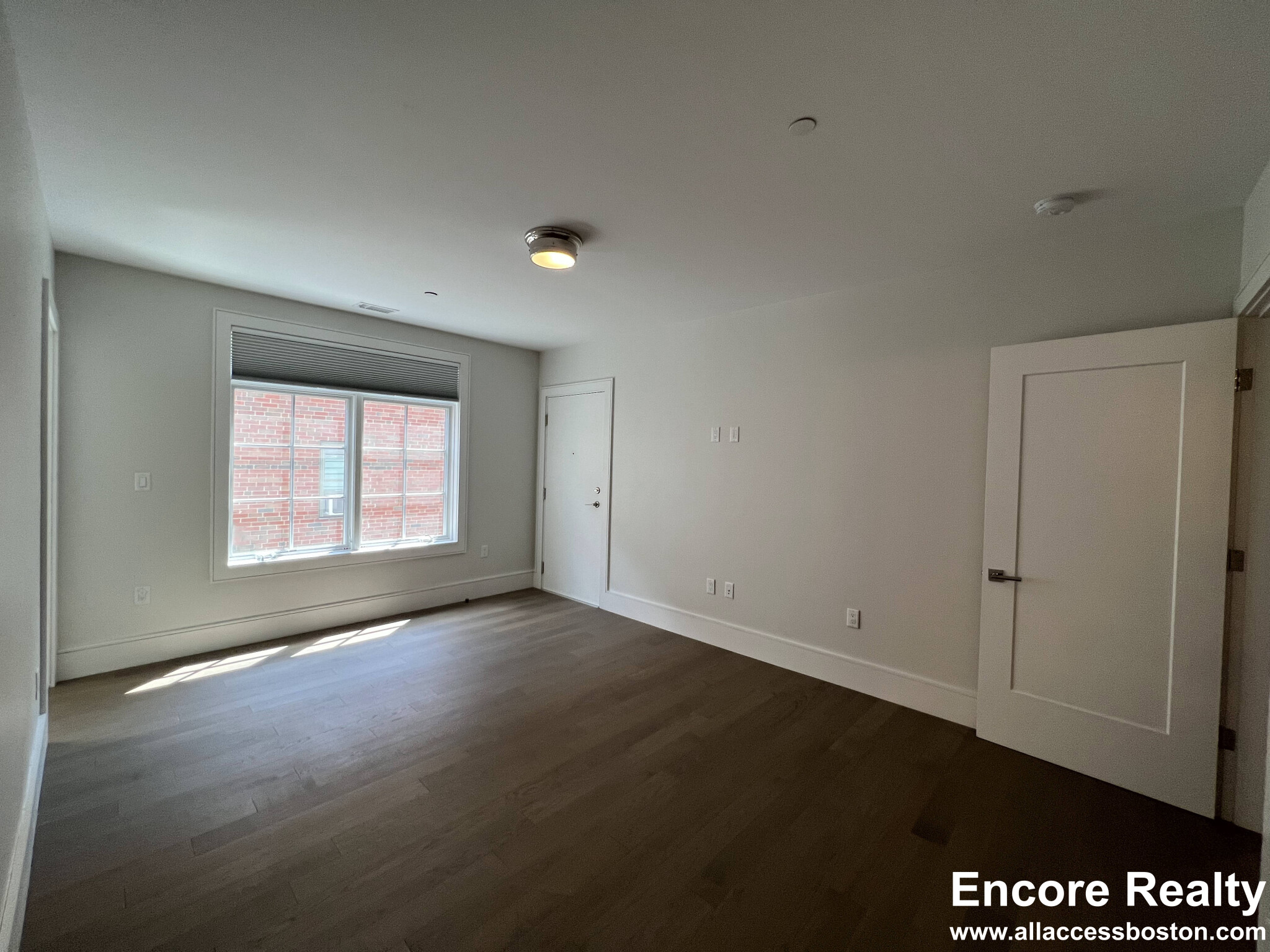 20 Marion St, Coolidge Corner