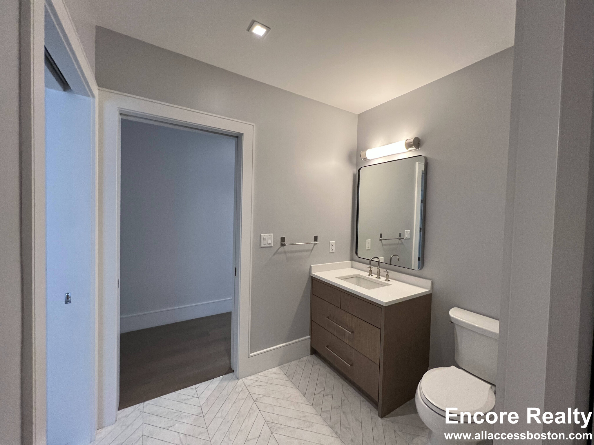 20 Marion St, Coolidge Corner