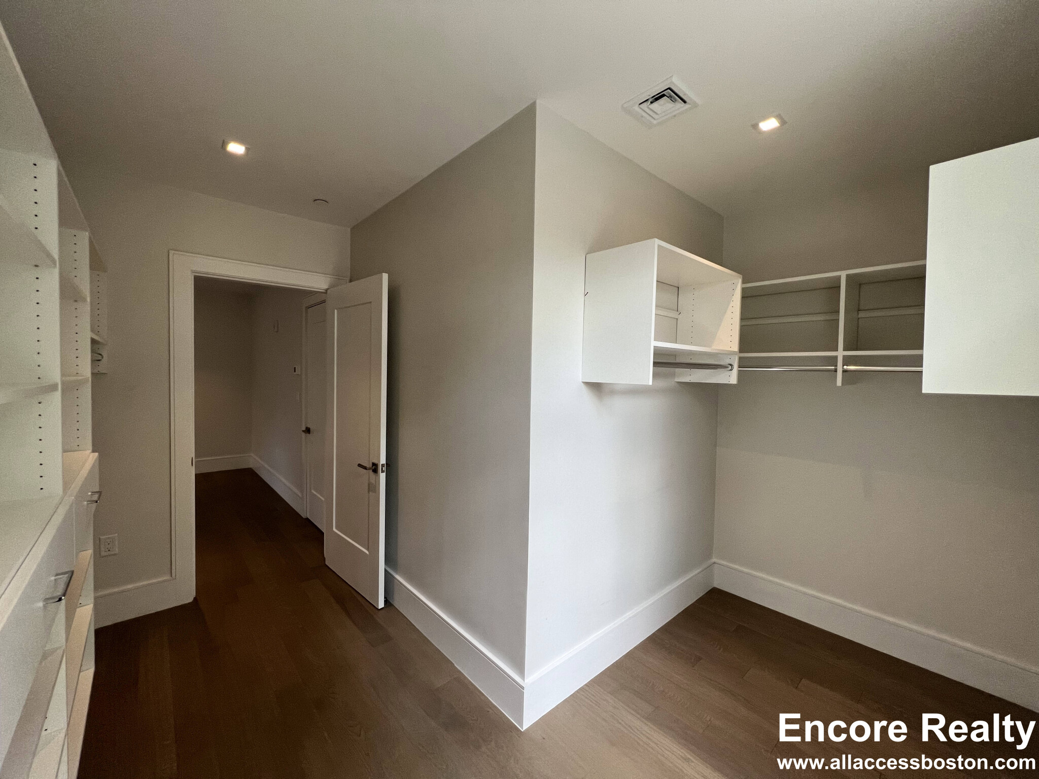 20 Marion St, Coolidge Corner