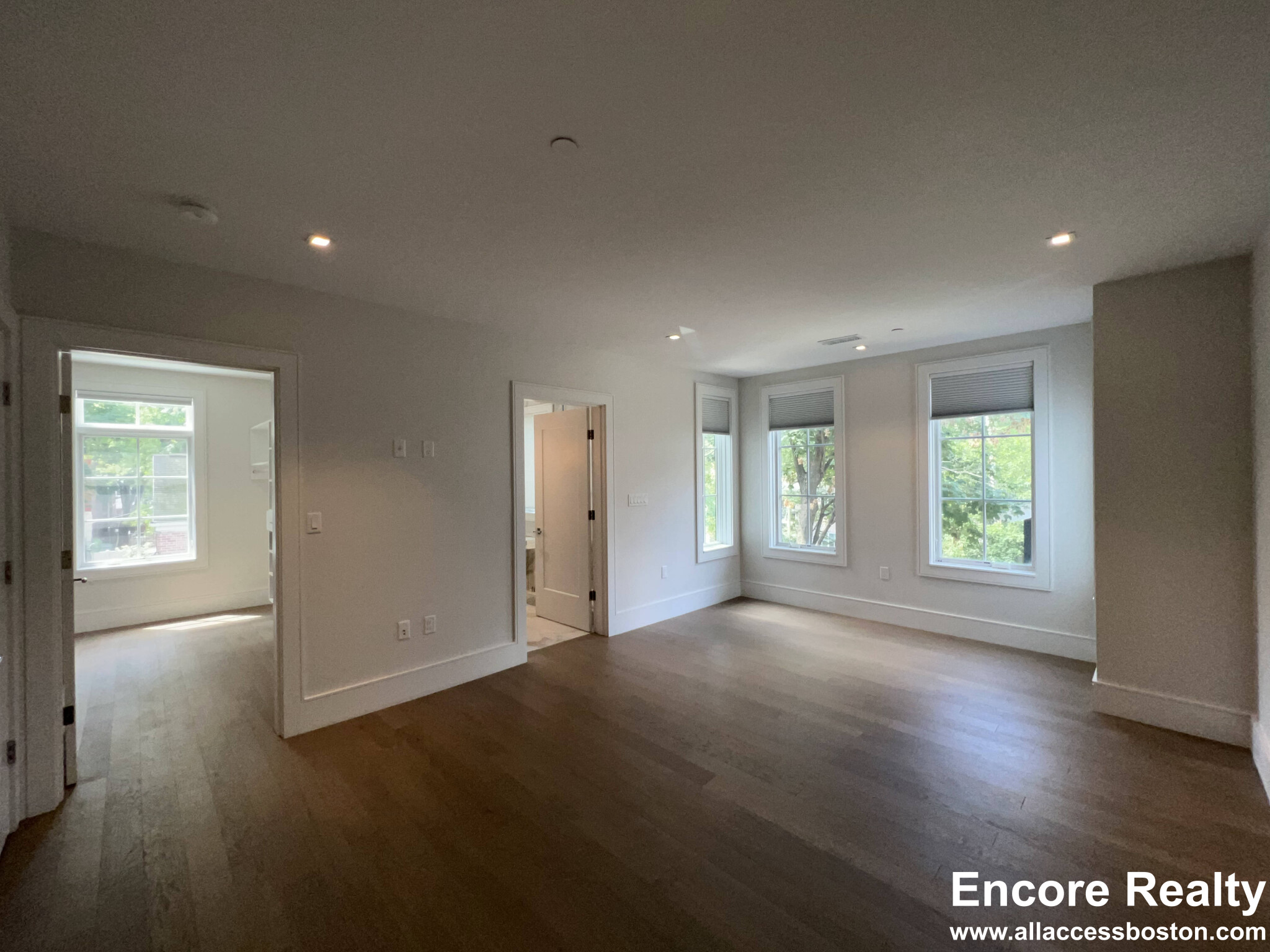 20 Marion St, Coolidge Corner