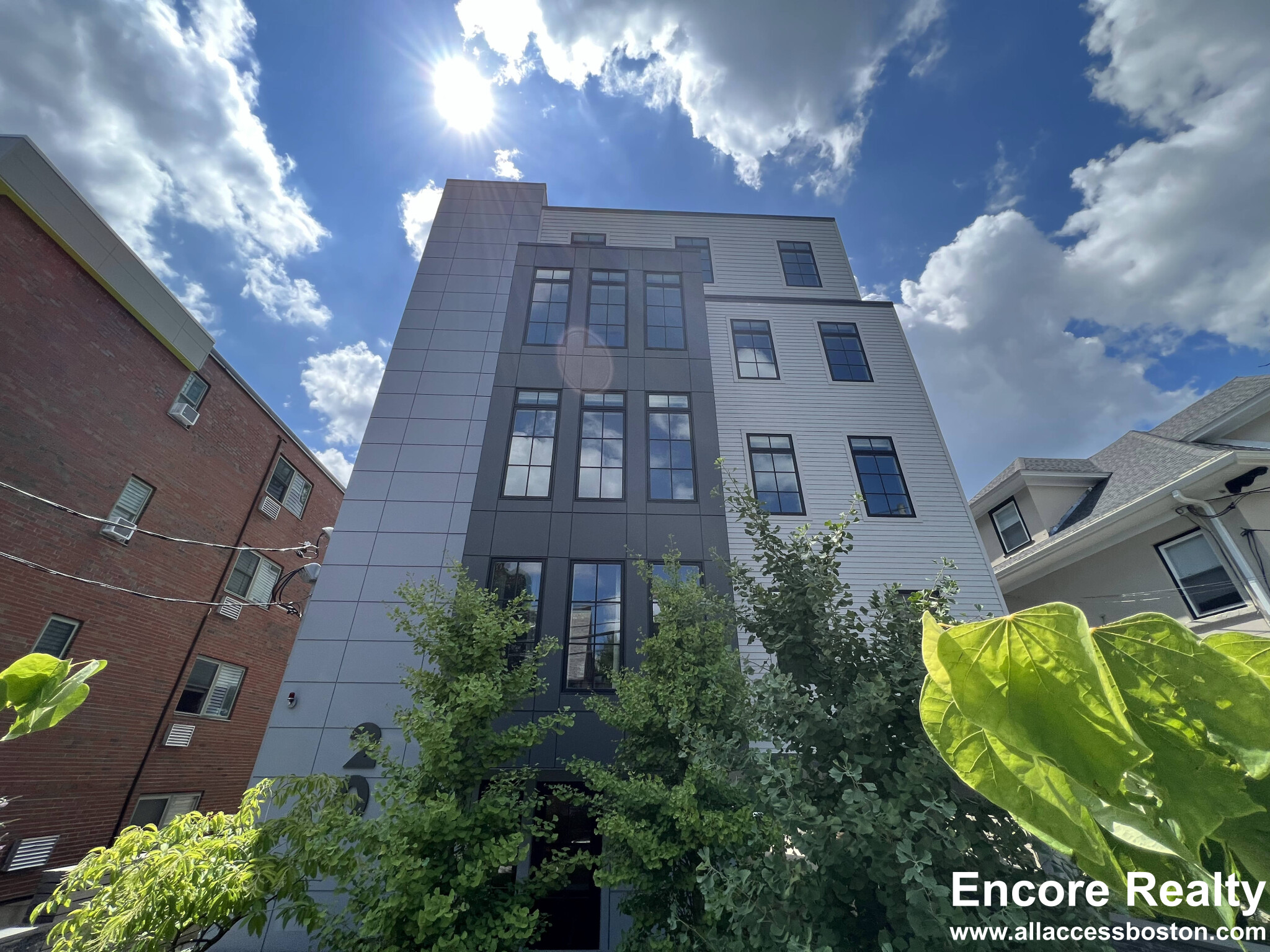 20 Marion St, Coolidge Corner