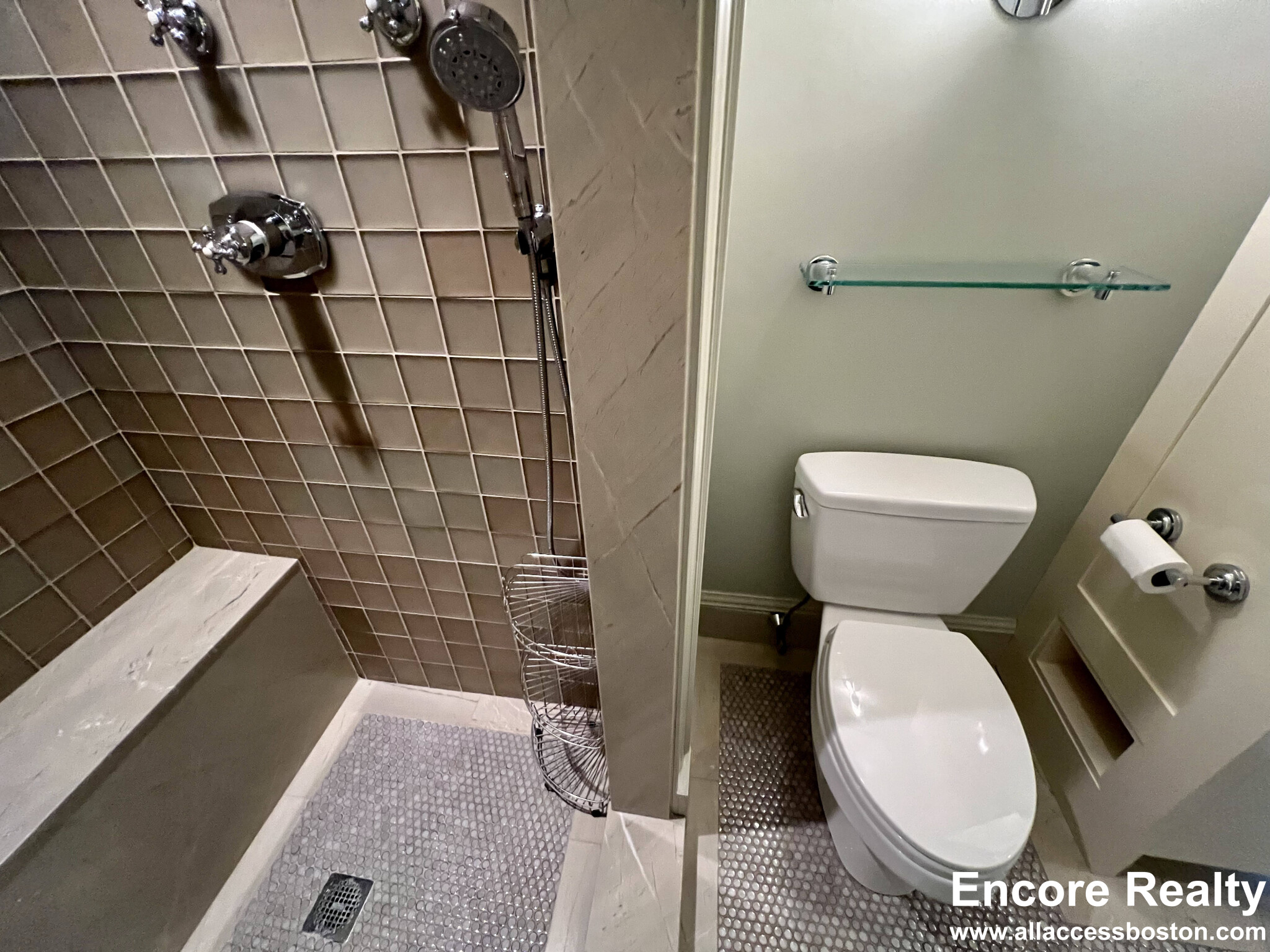 9 Foster Pl, West Cambridge