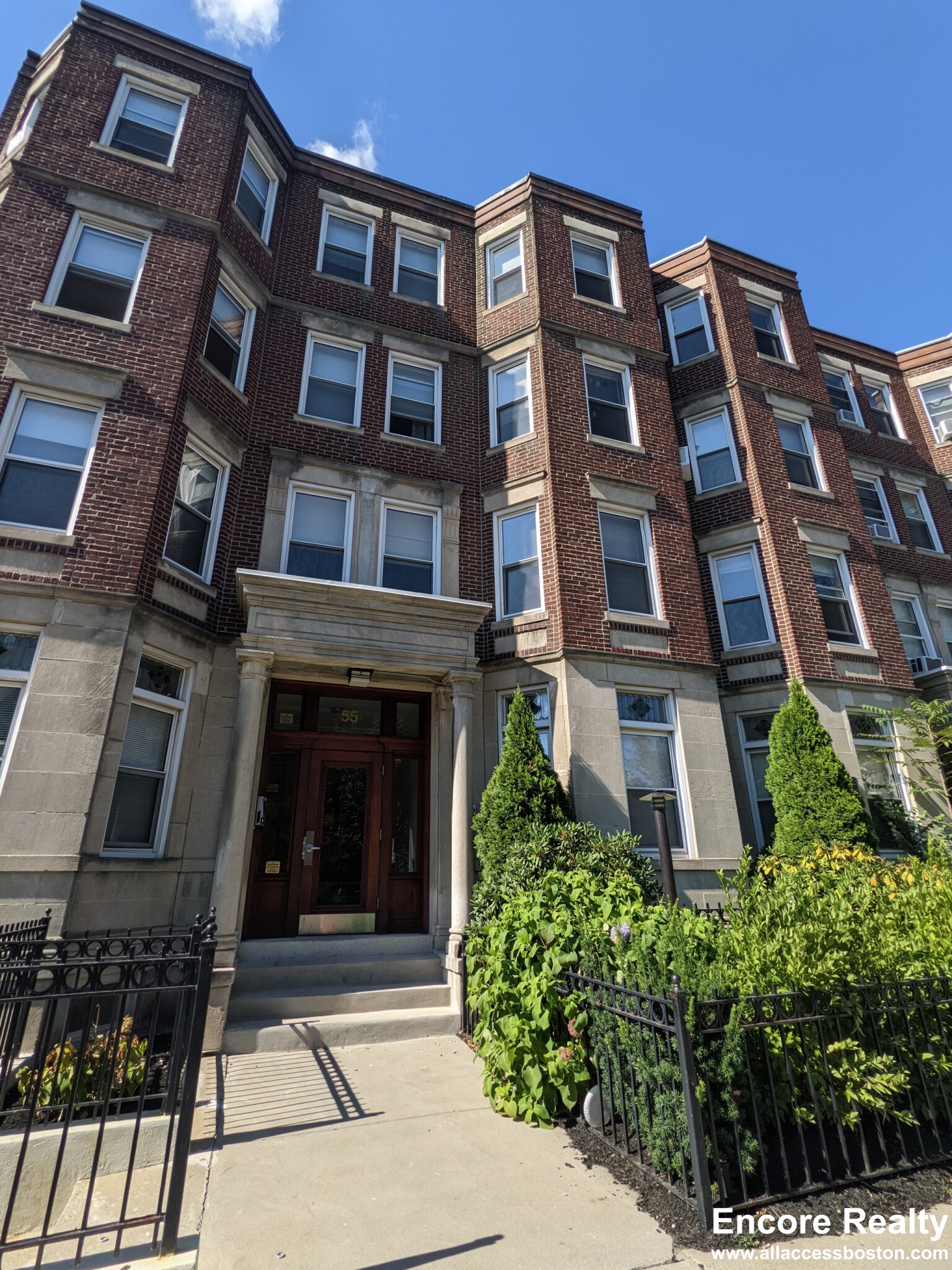 55 Queensberry St, Fenway