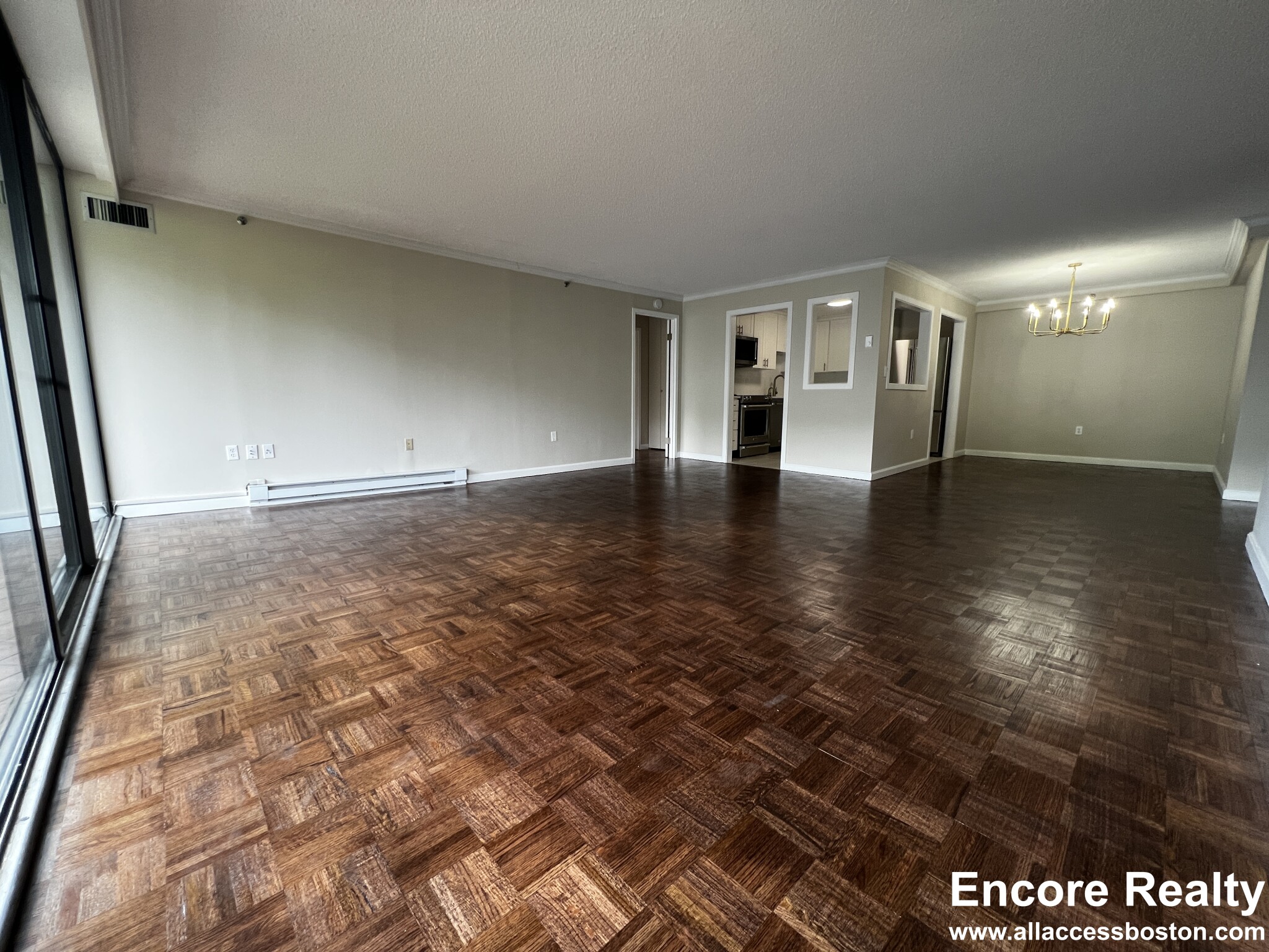 1501 Beacon St, Coolidge Corner