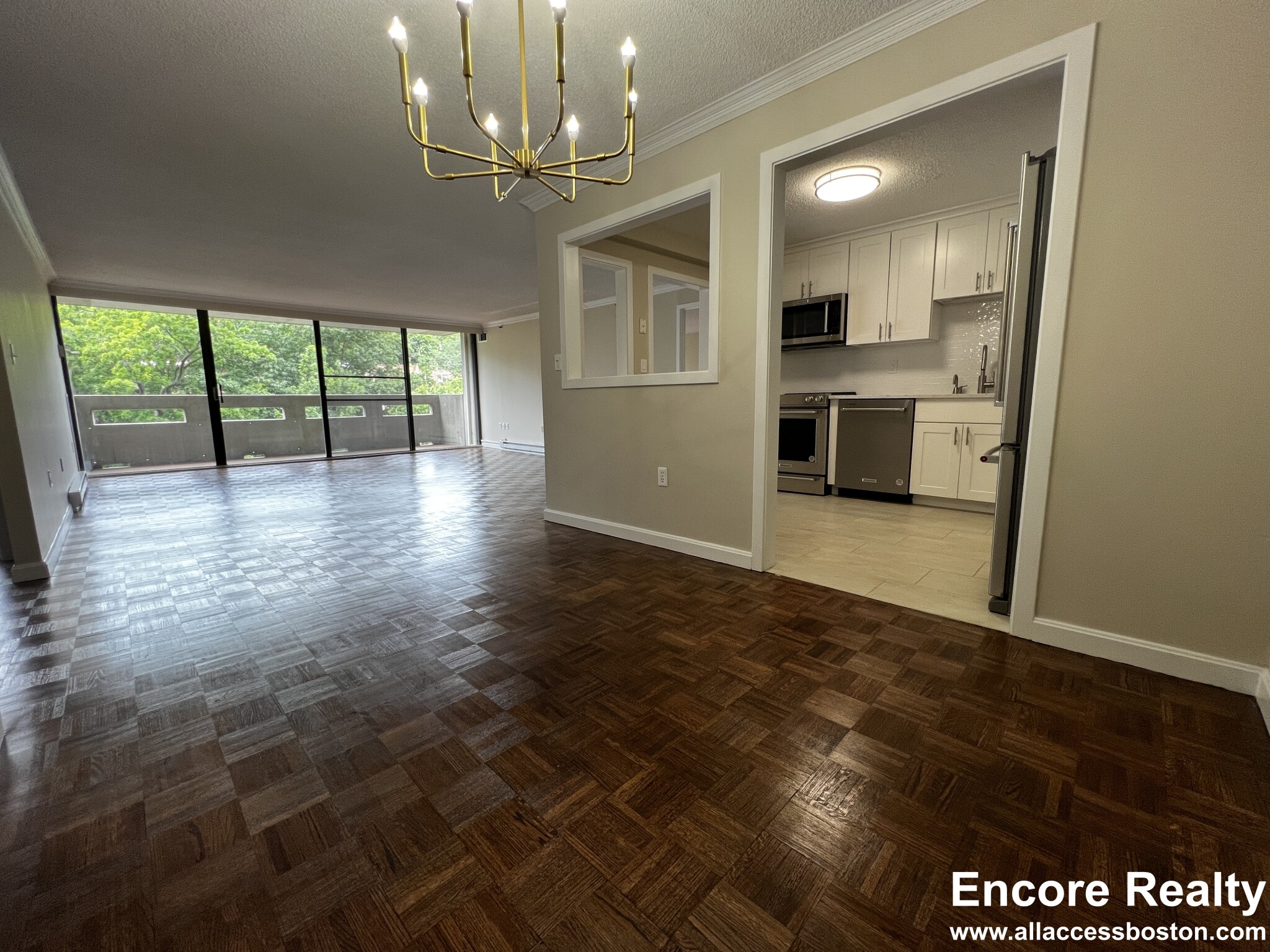 1501 Beacon St, Coolidge Corner