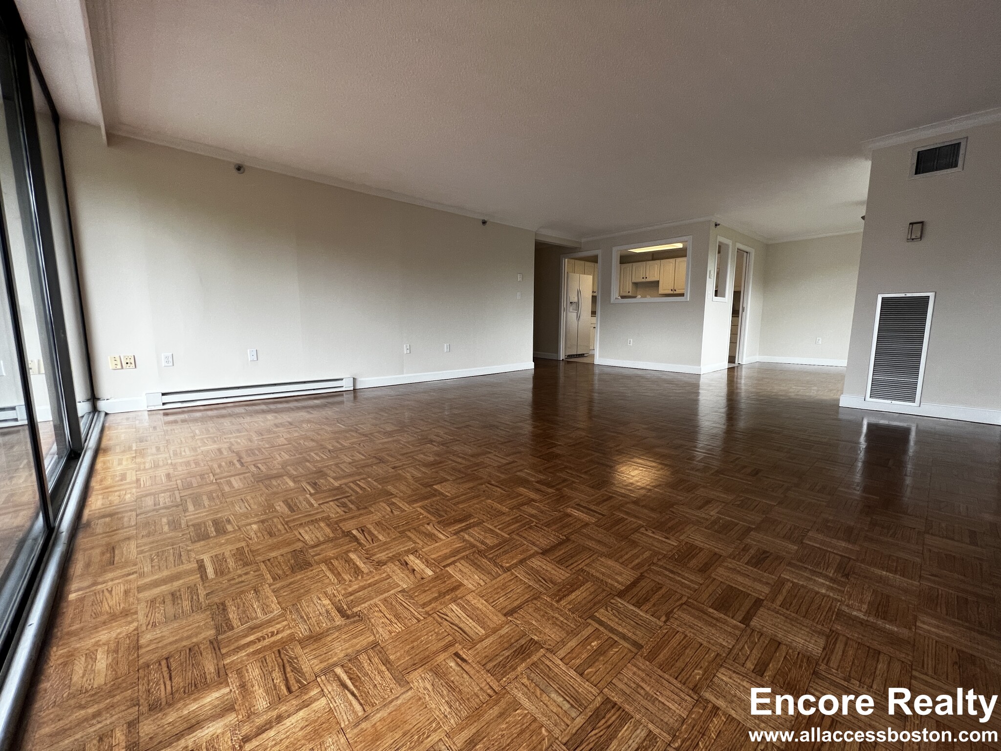 1511 Beacon St, Coolidge Corner