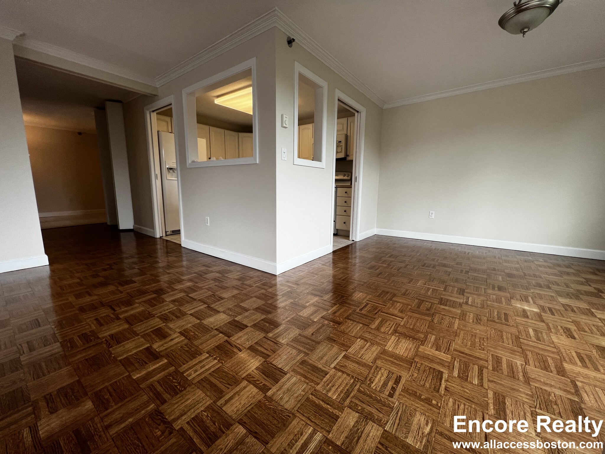 1511 Beacon St, Coolidge Corner