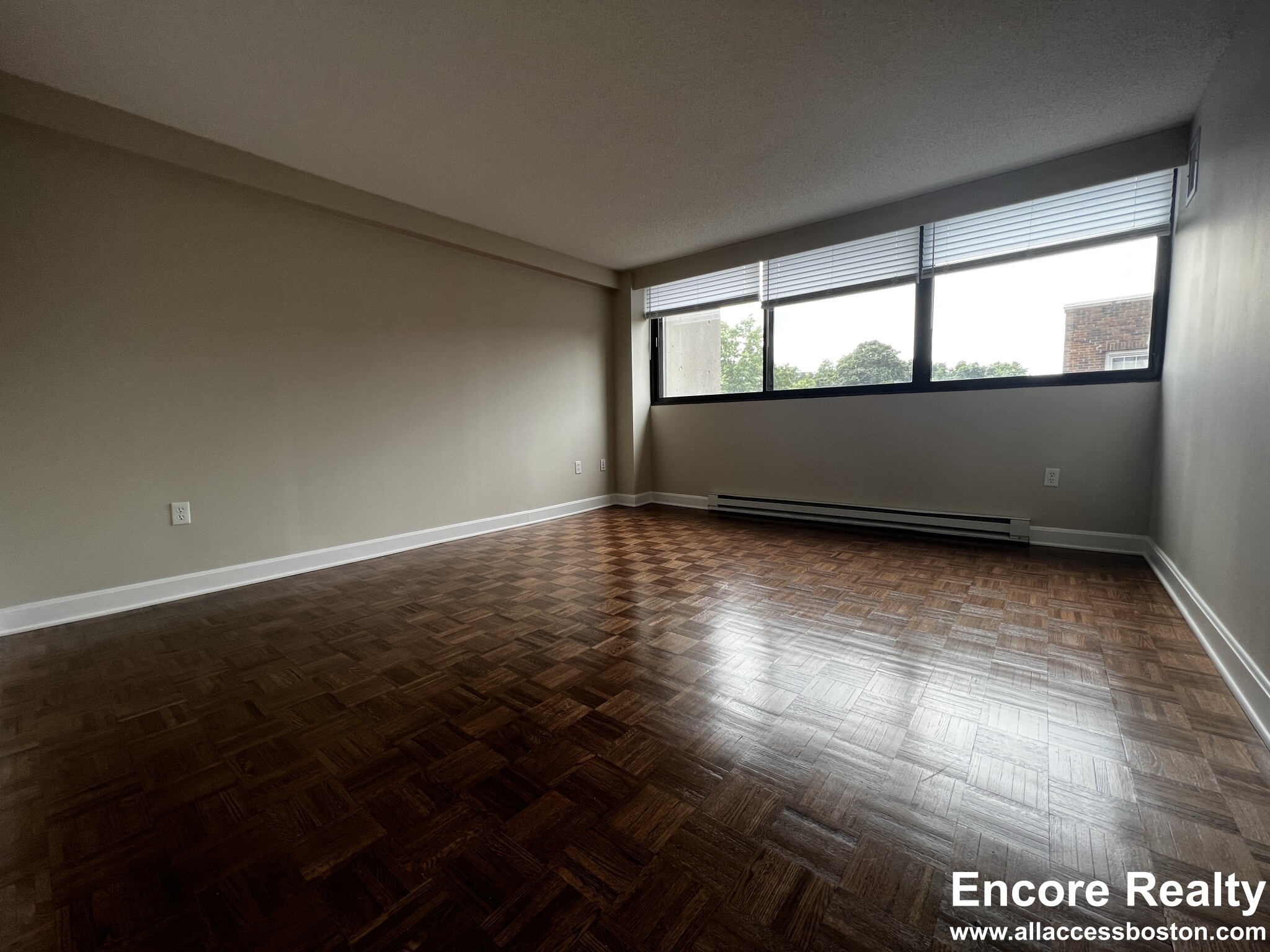 1501 Beacon St, Coolidge Corner