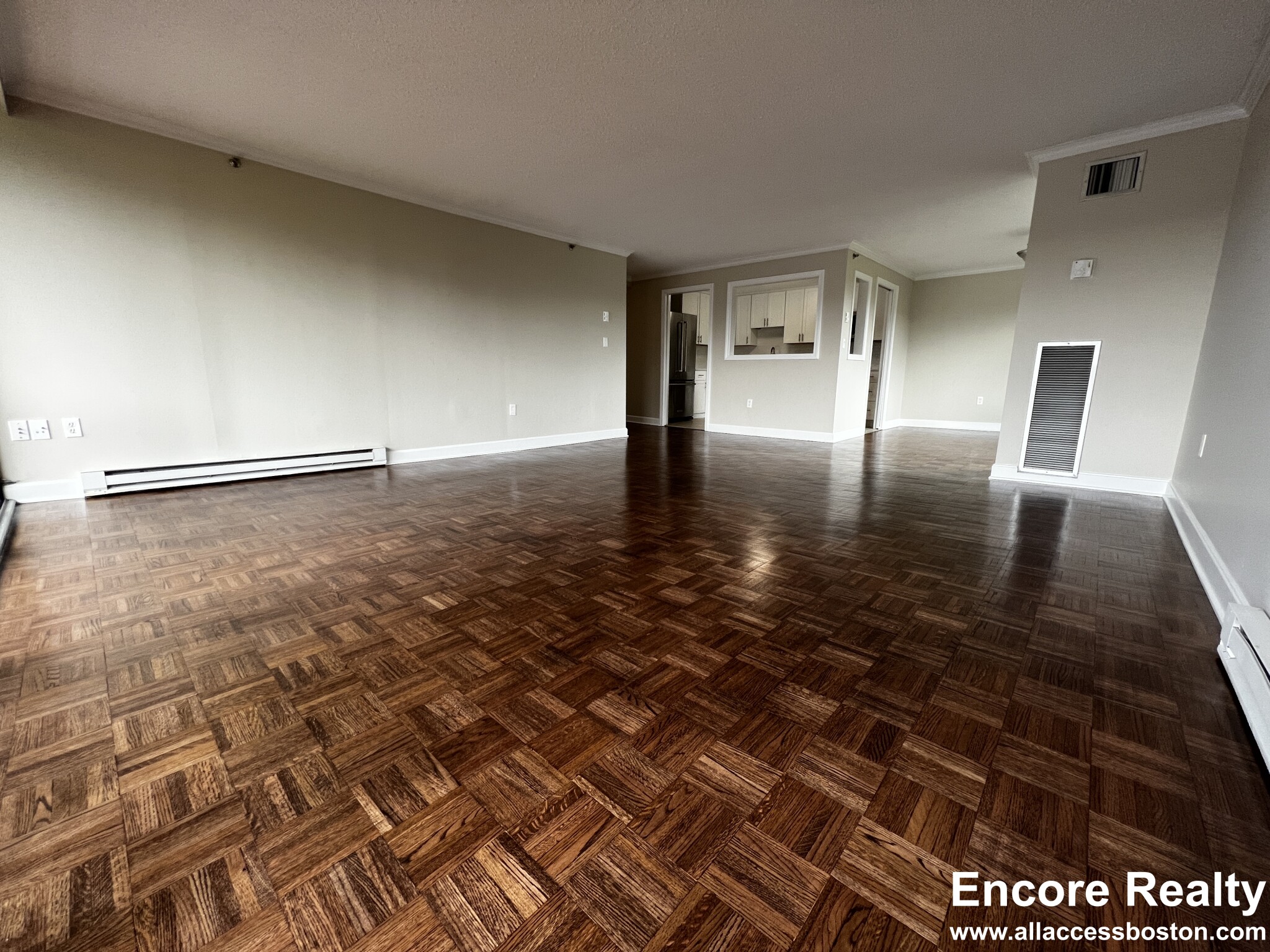 1501 Beacon St, Coolidge Corner