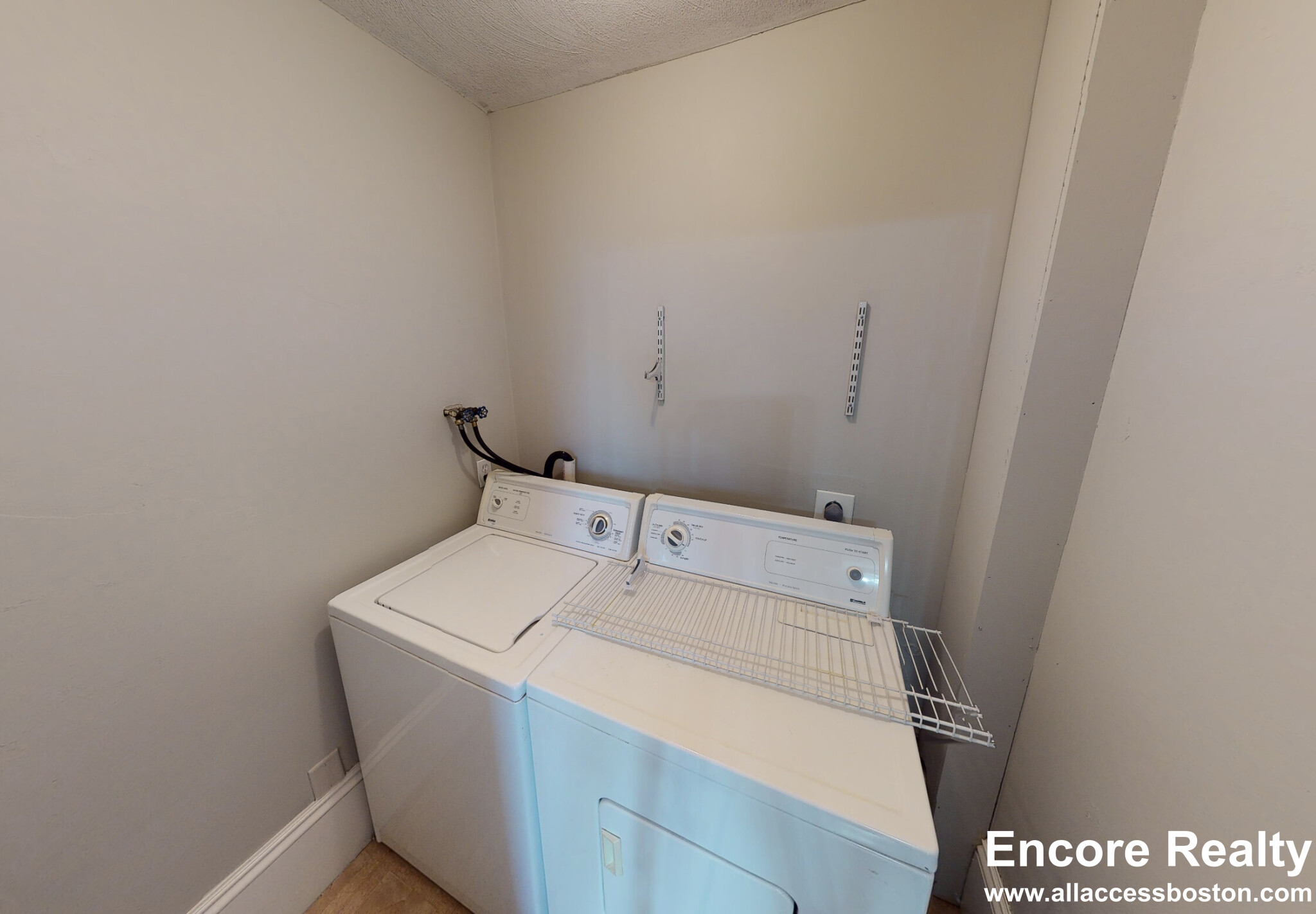 11A Beacon St, Inman Square